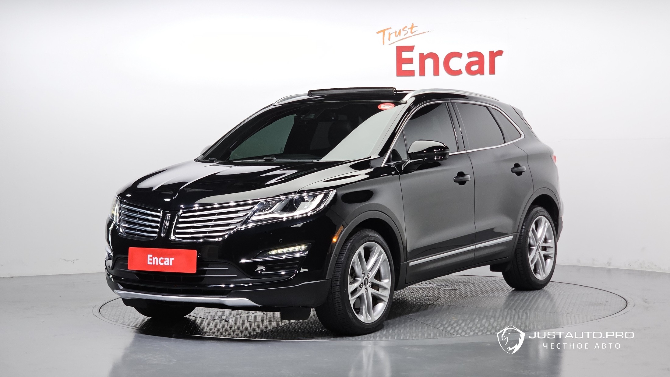 Автомобиль Lincoln MKC