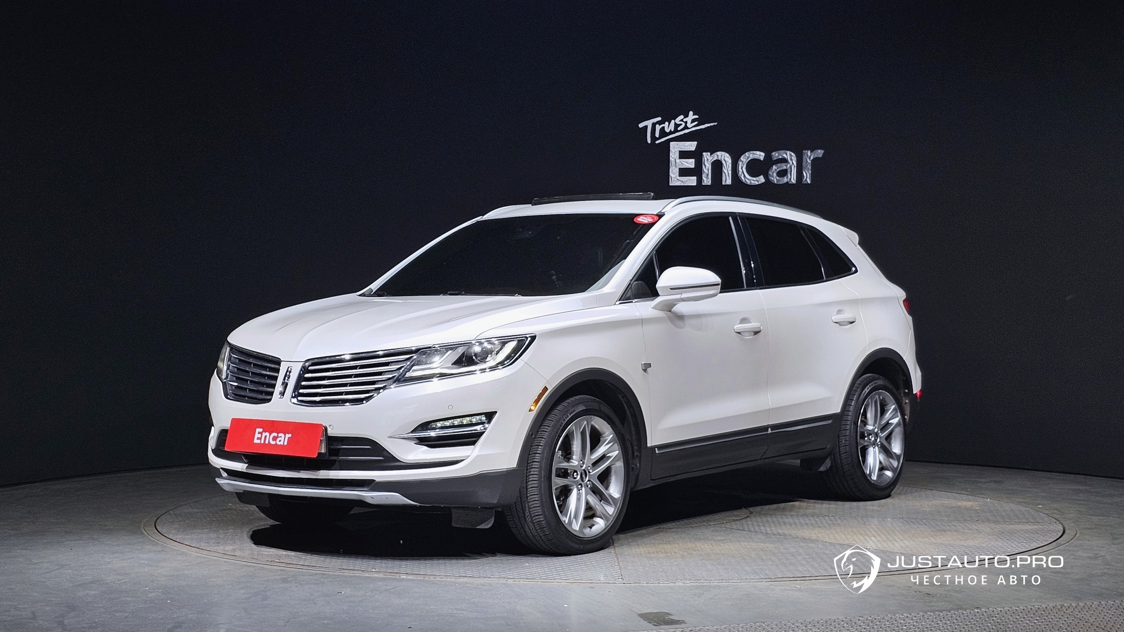 Автомобиль Lincoln MKC