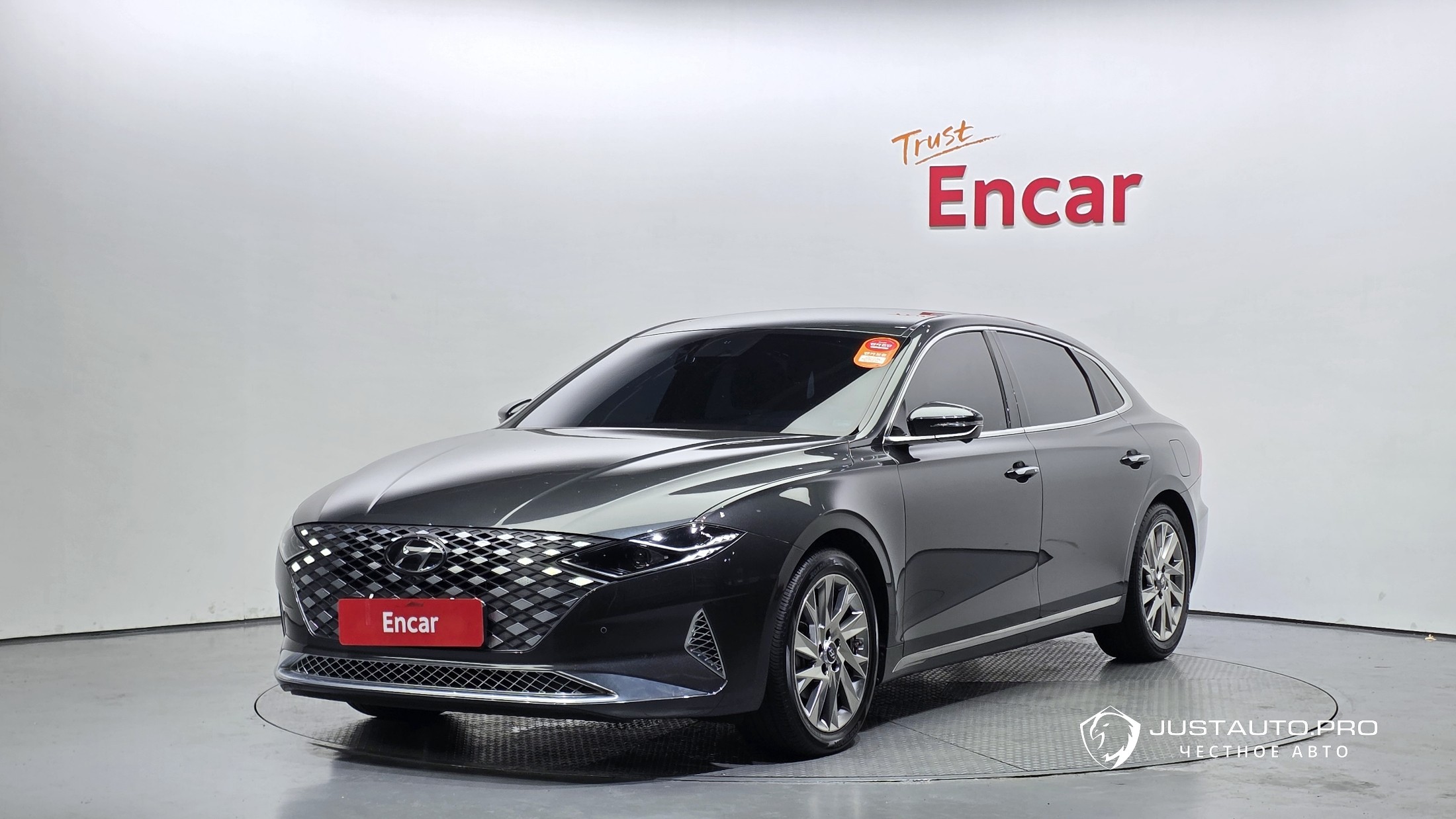 Автомобиль Hyundai Grandeur