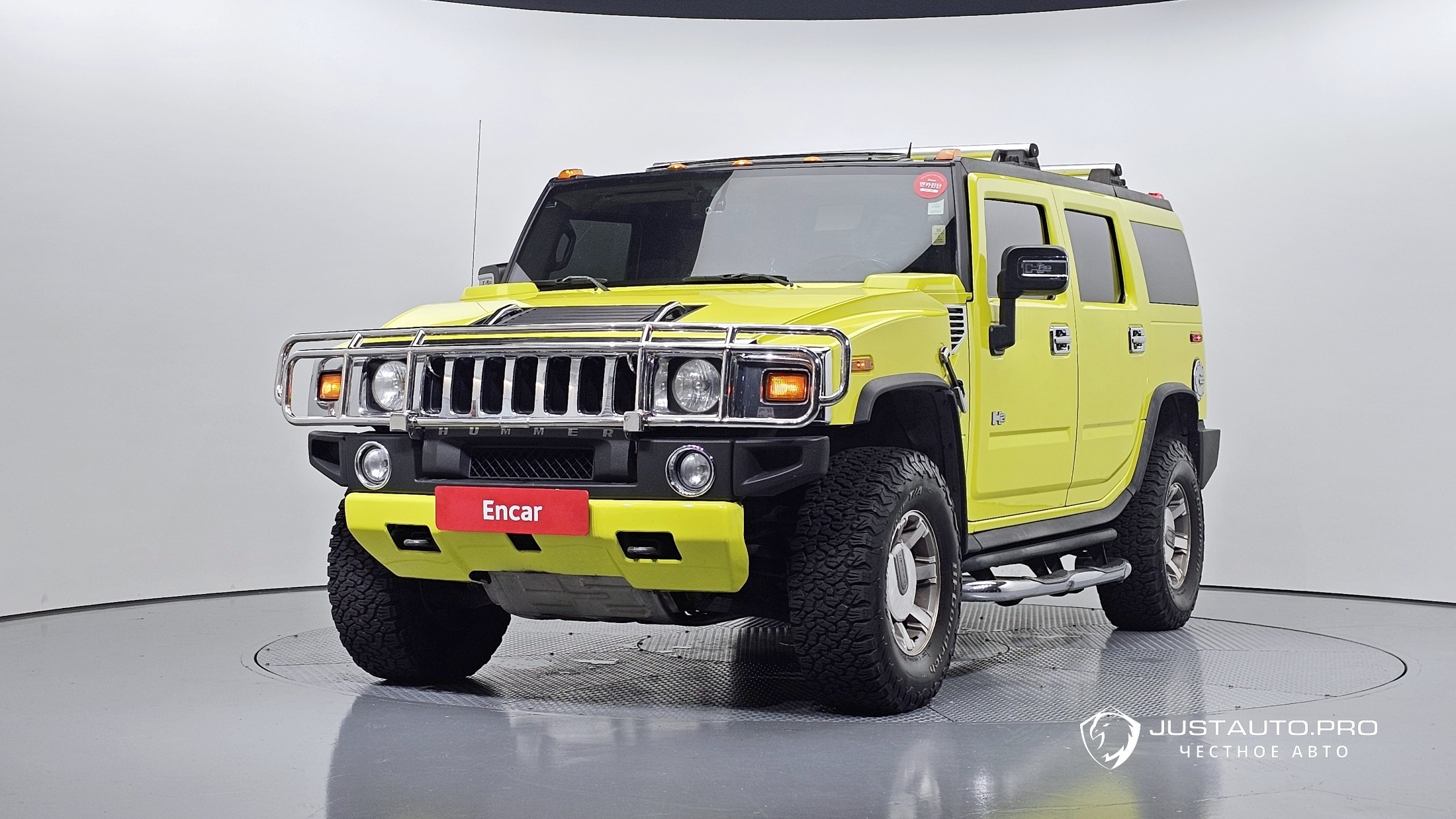 Автомобиль Hummer H2