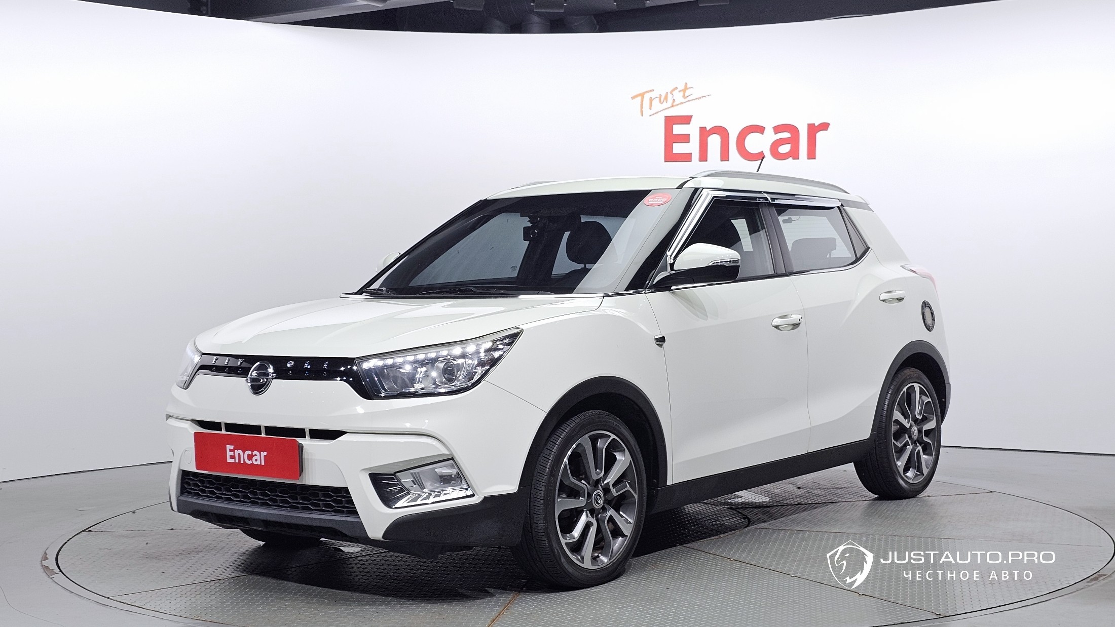 Автомобиль KG_Mobility_Ssangyong TIBOLI
