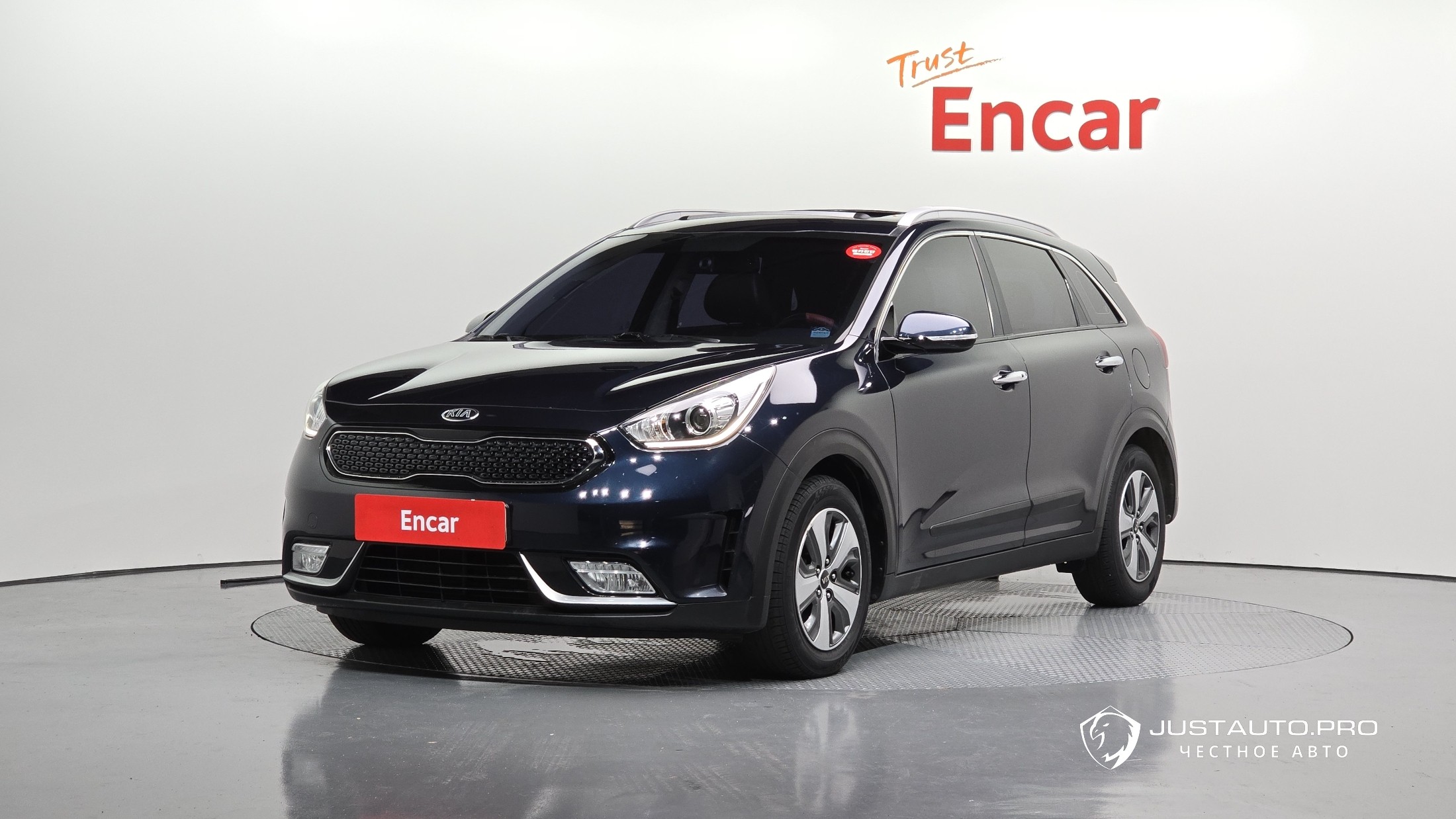 Автомобиль Kia Niro