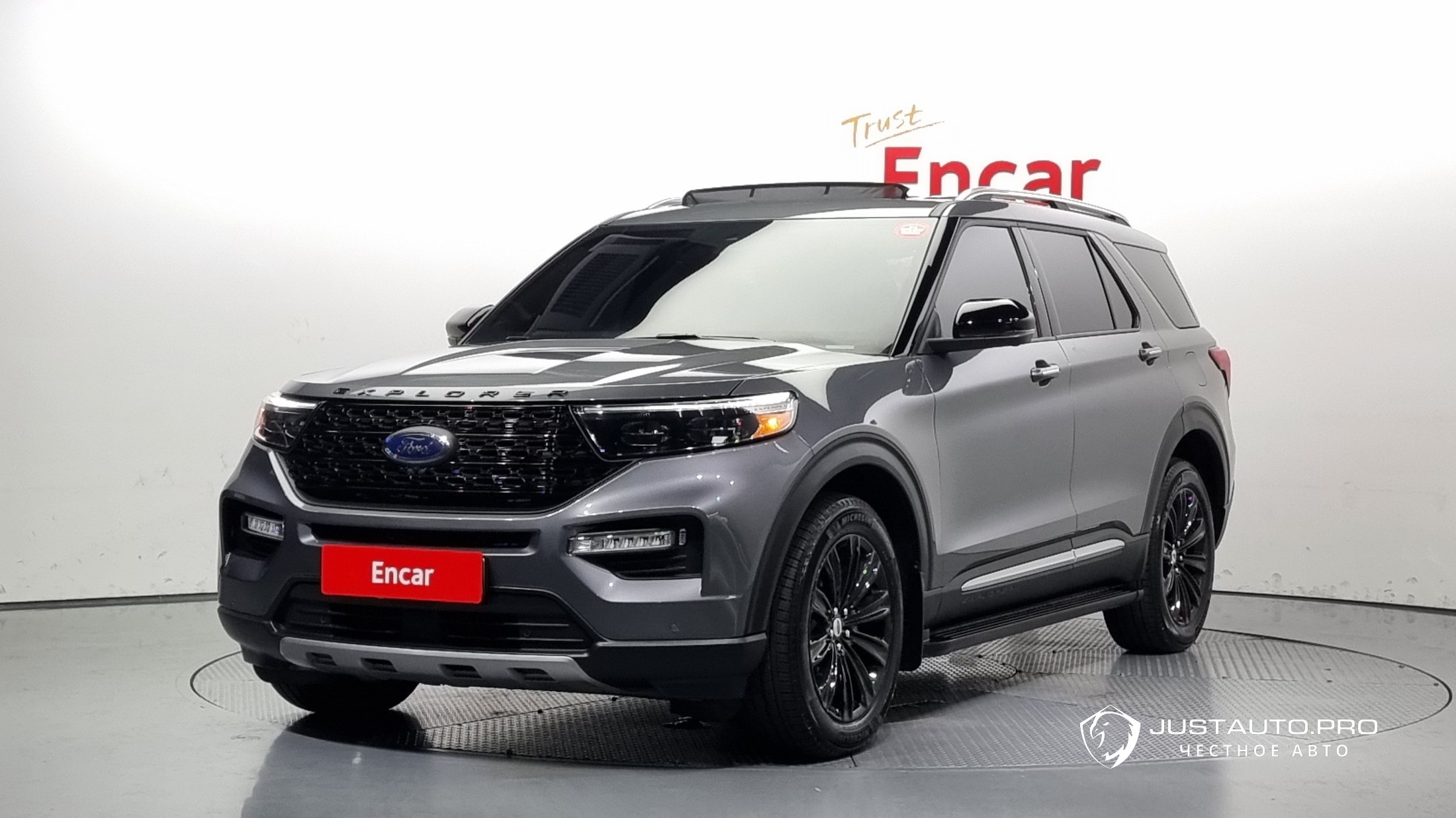 Автомобиль Ford Explorer