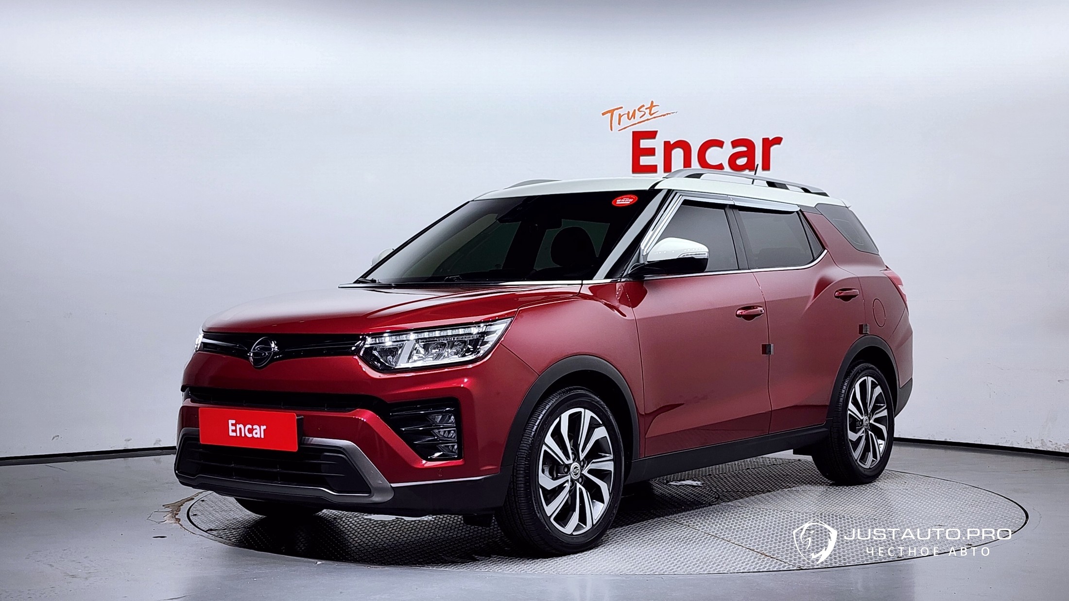 Автомобиль KG_Mobility_Ssangyong TIBOLI