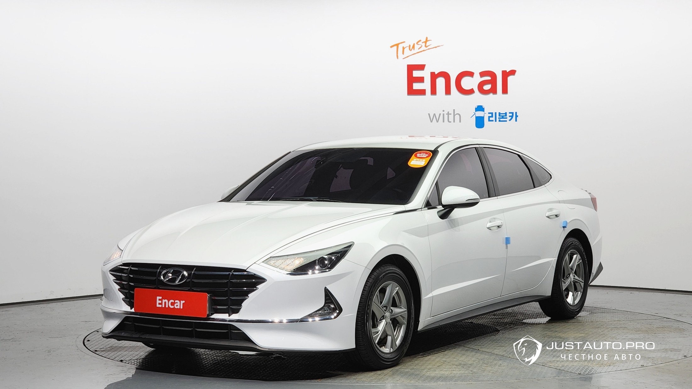 Автомобиль Hyundai Sonata