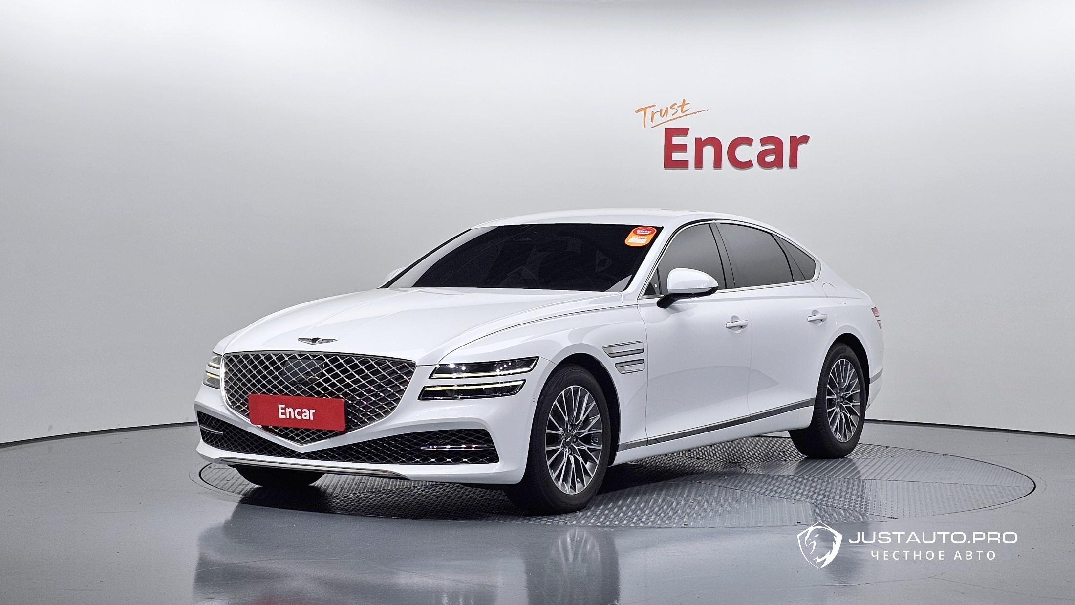 Автомобиль Genesis G80
