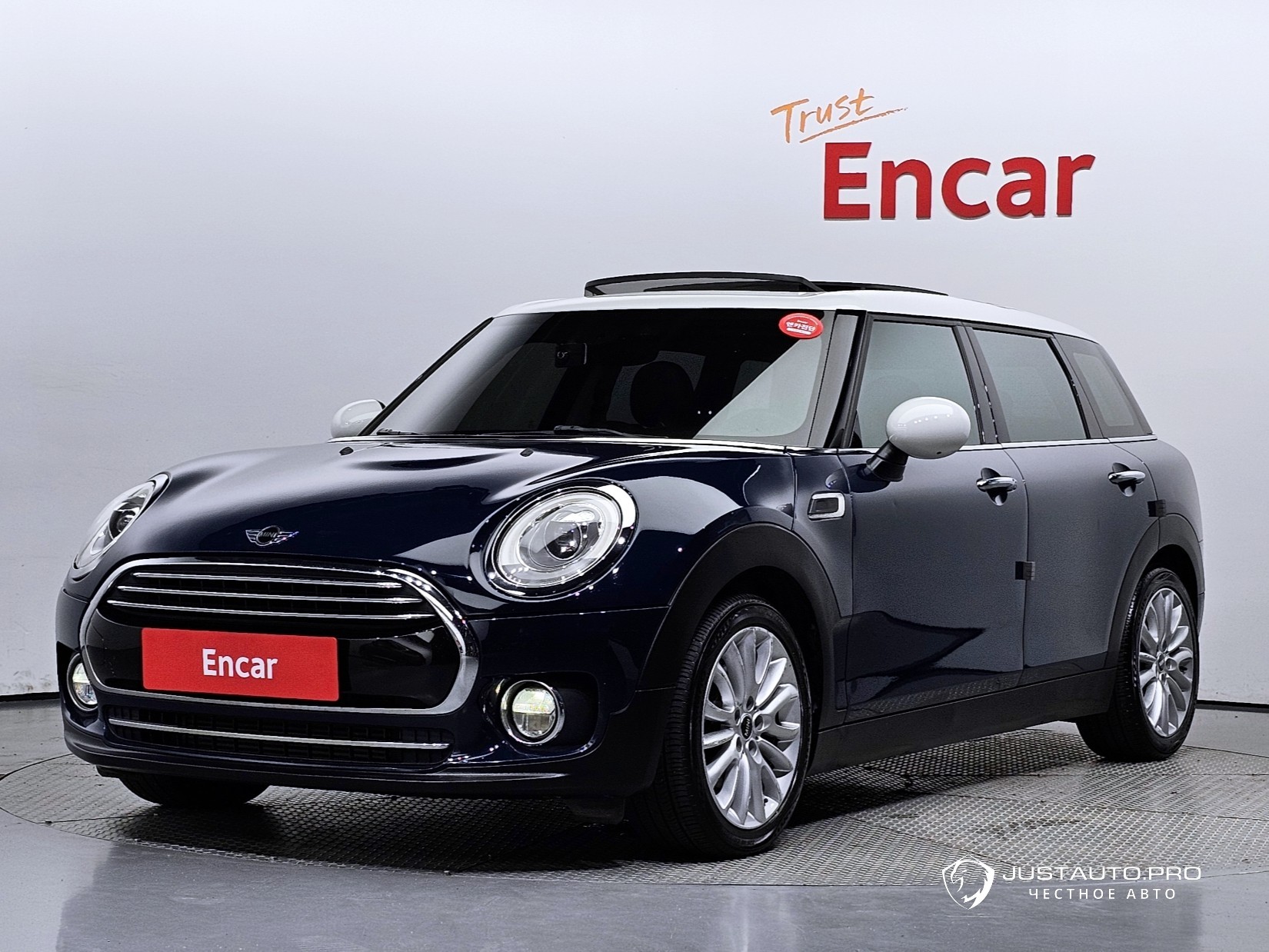 Автомобиль Mini Clubman