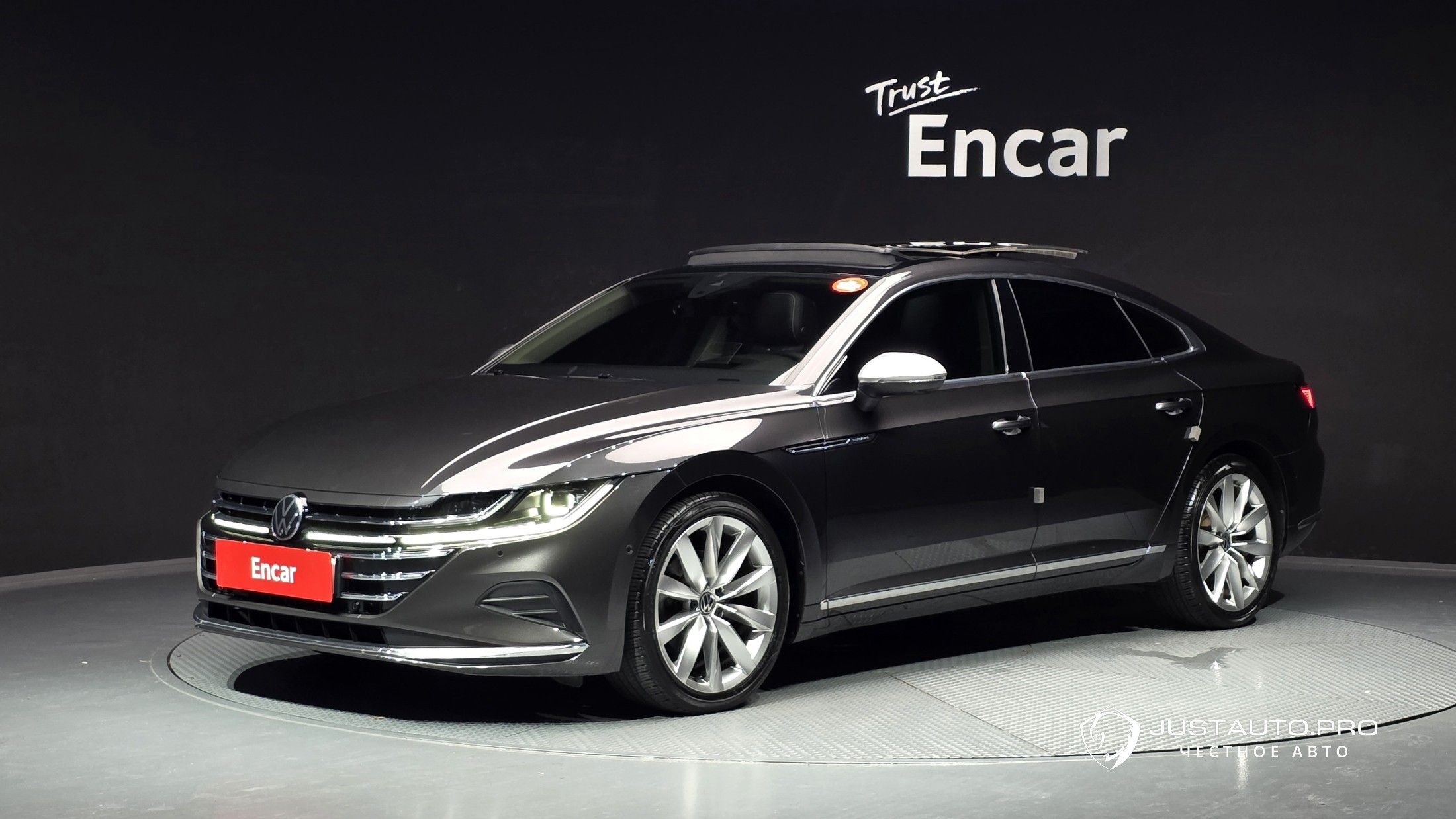 Автомобиль Volkswagen Arteon