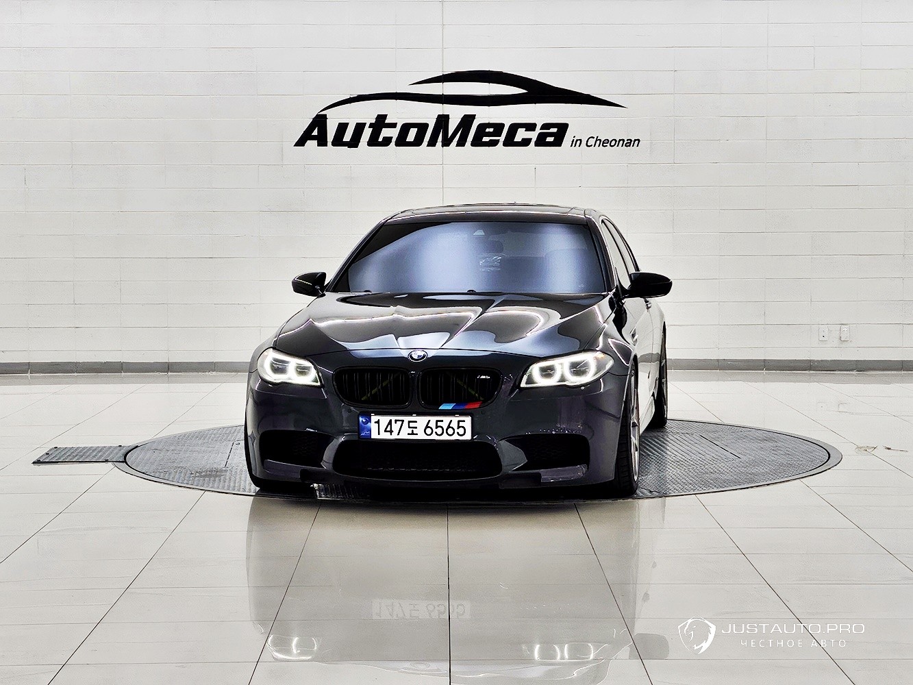 Автомобиль BMW M5