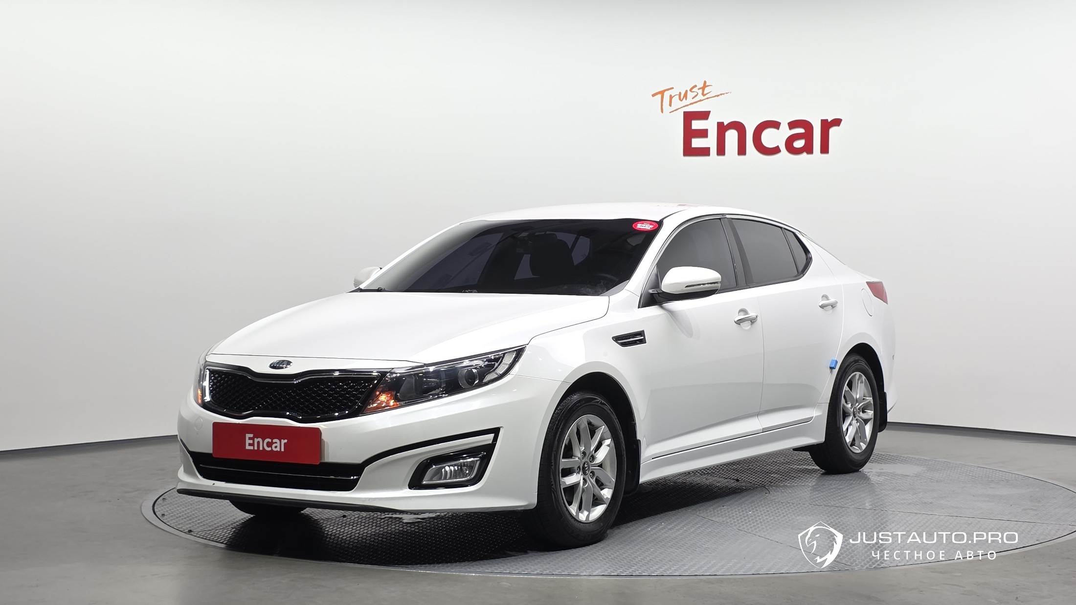 Автомобиль Kia K5