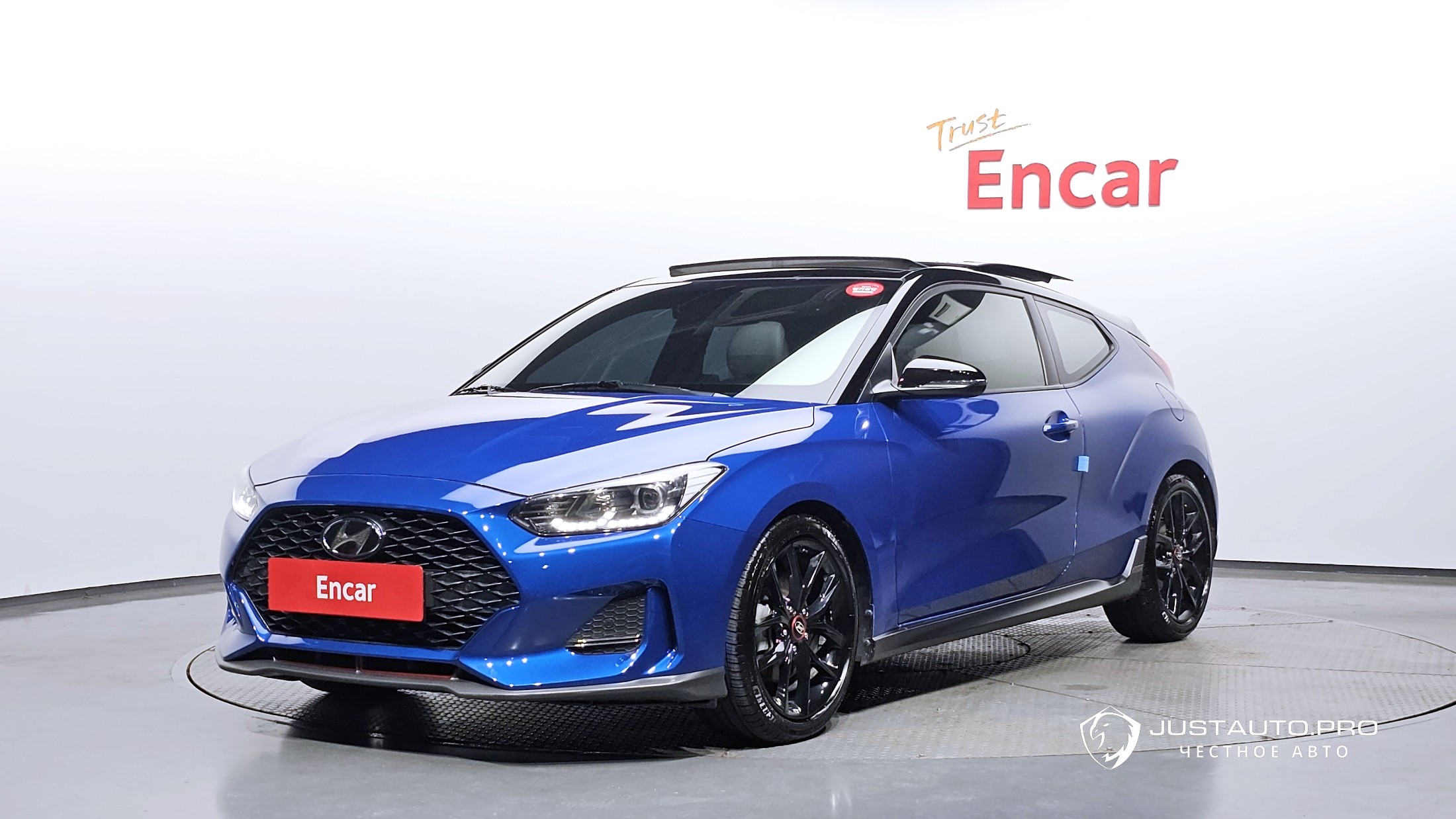 Автомобиль Hyundai Veloster