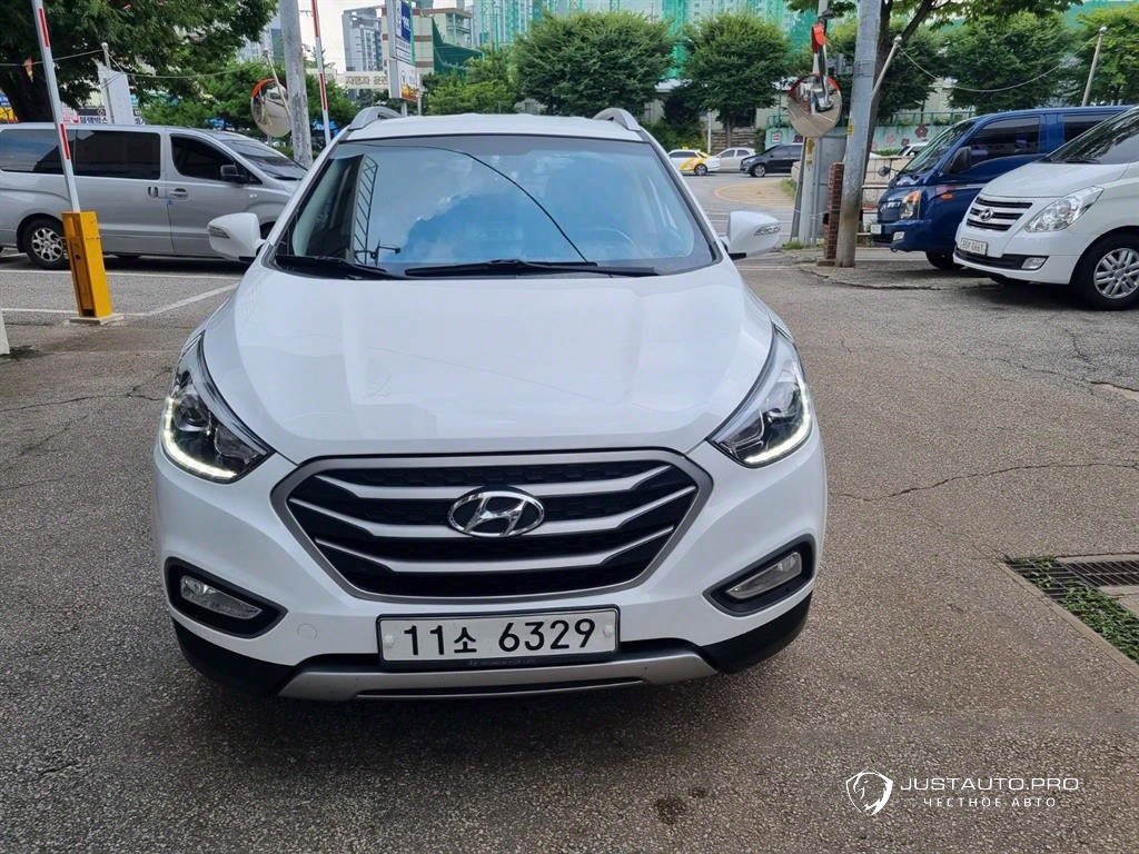 Автомобиль Hyundai Tucson