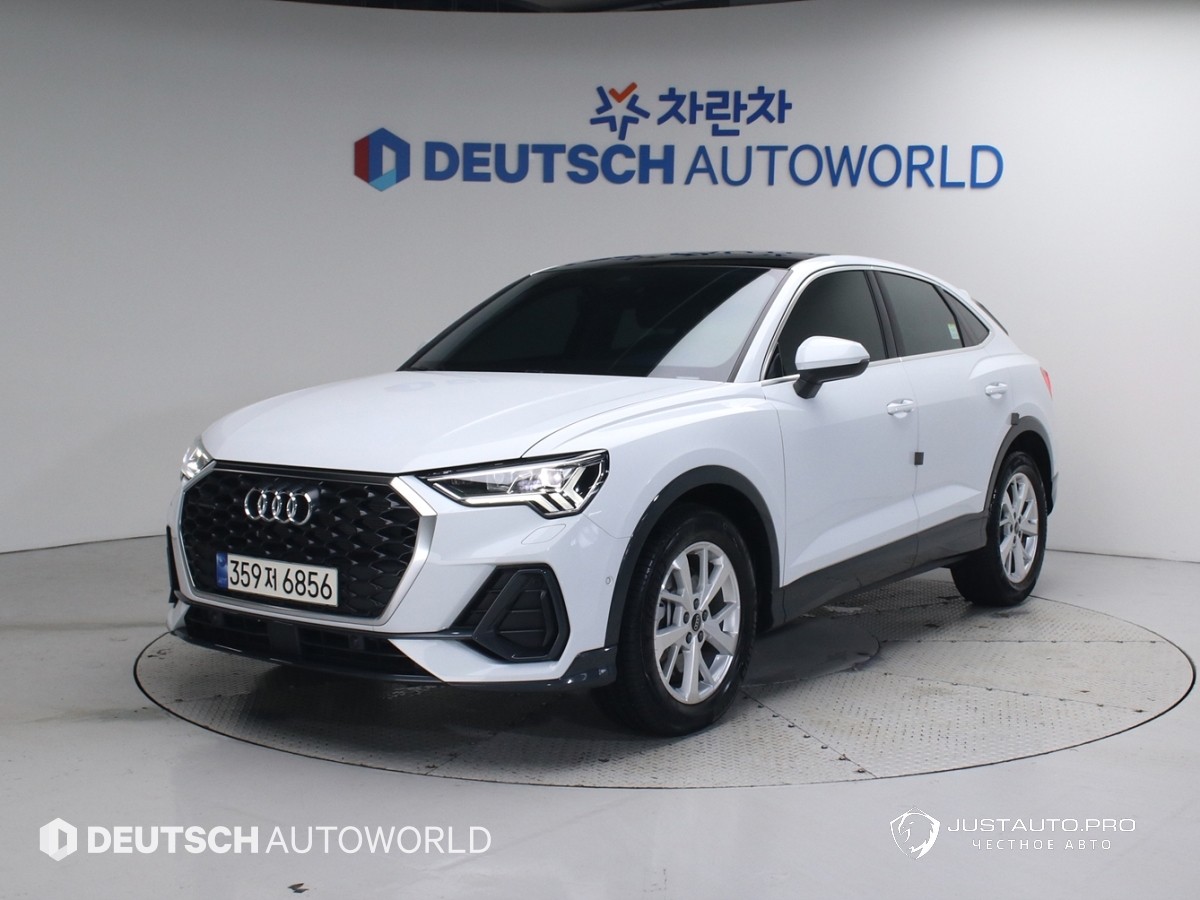 Автомобиль Audi Q3