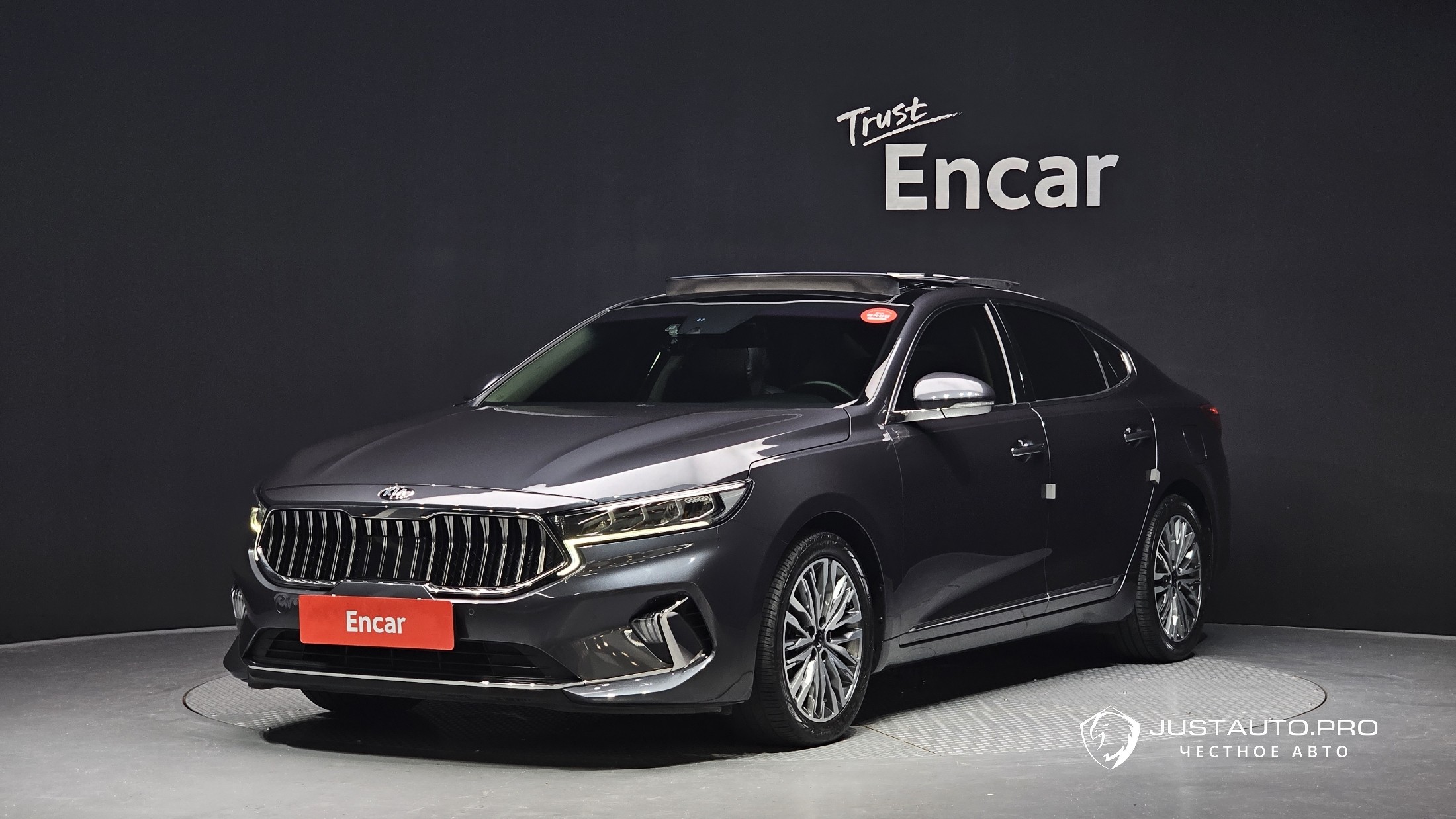 Автомобиль Kia K7