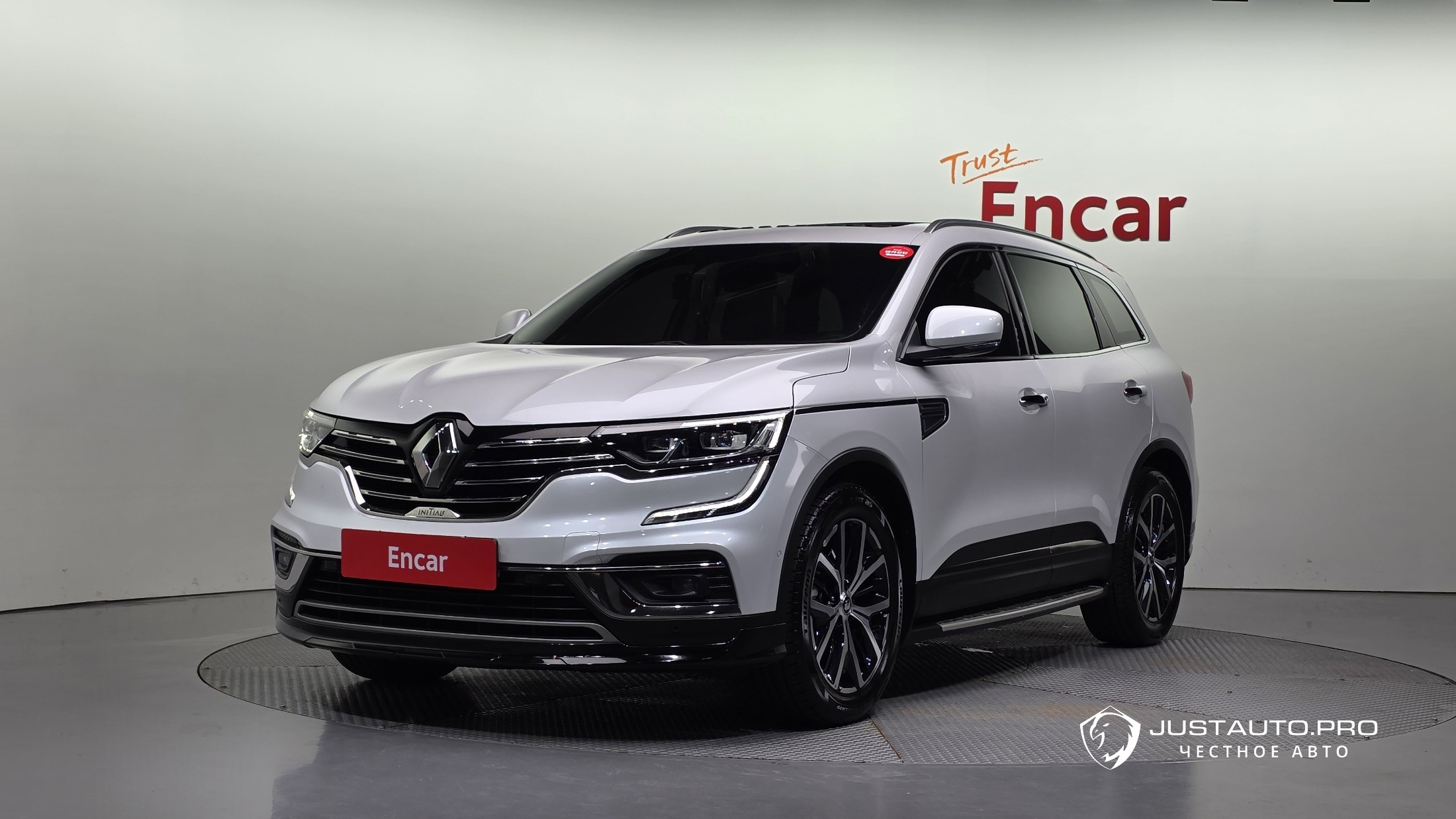 Автомобиль Renault-KoreaSamsung QM6