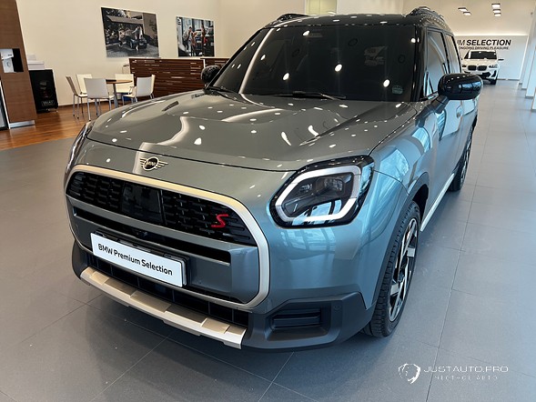 Автомобиль Mini Countryman