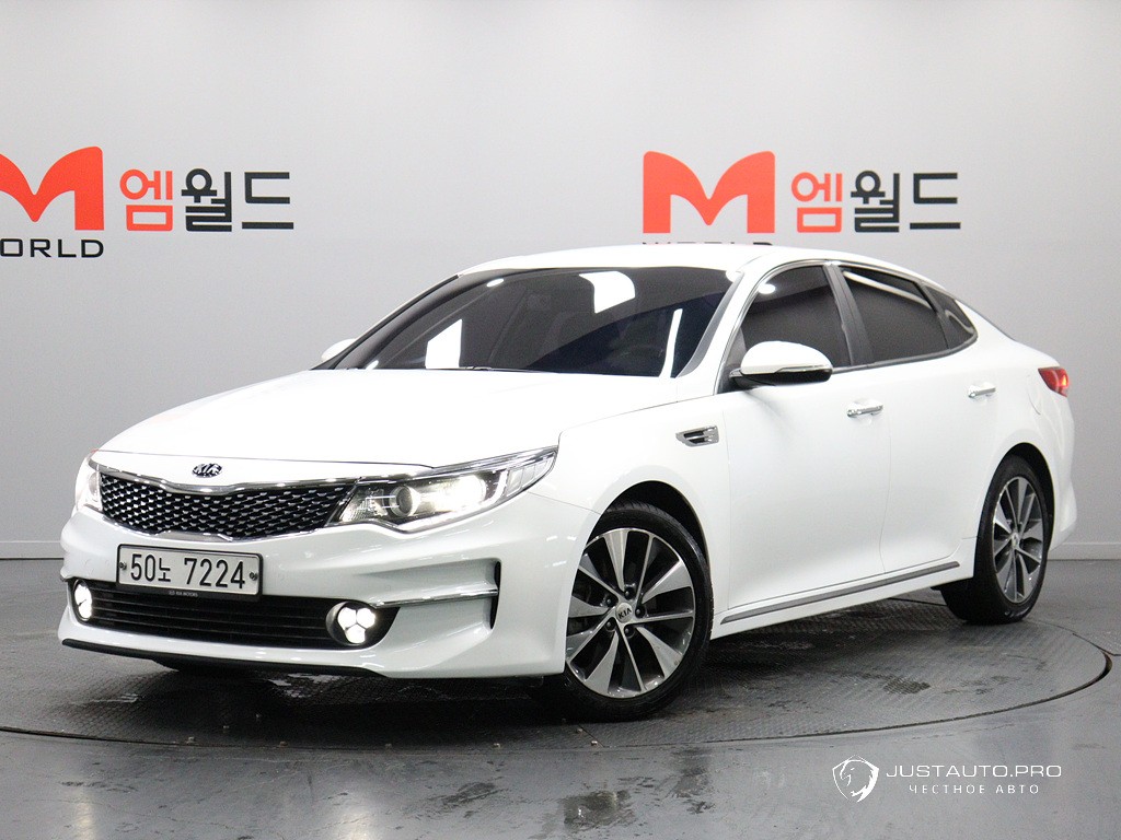 Автомобиль Kia K5
