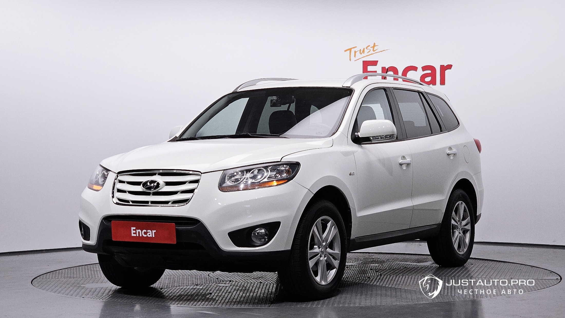 Автомобиль Hyundai Santafe