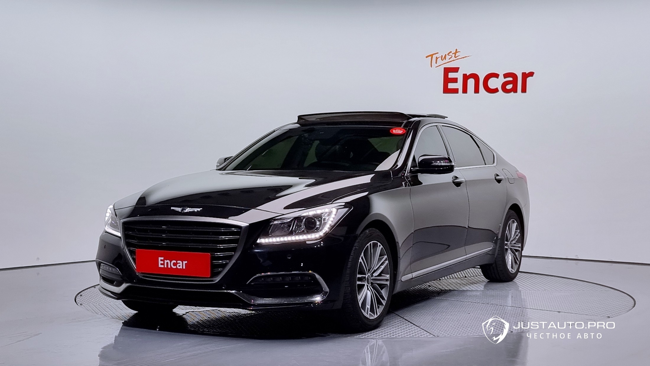 Автомобиль Genesis G80