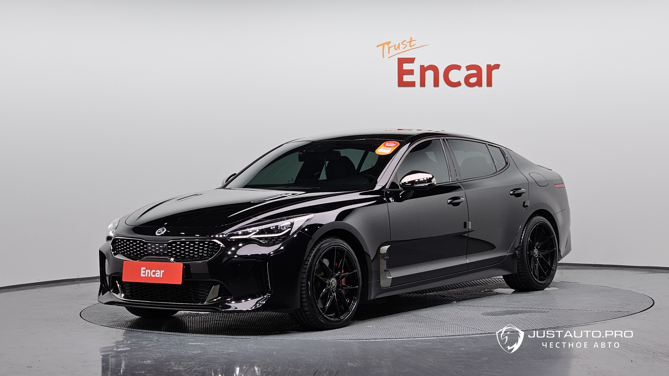 Автомобиль Kia Stinger