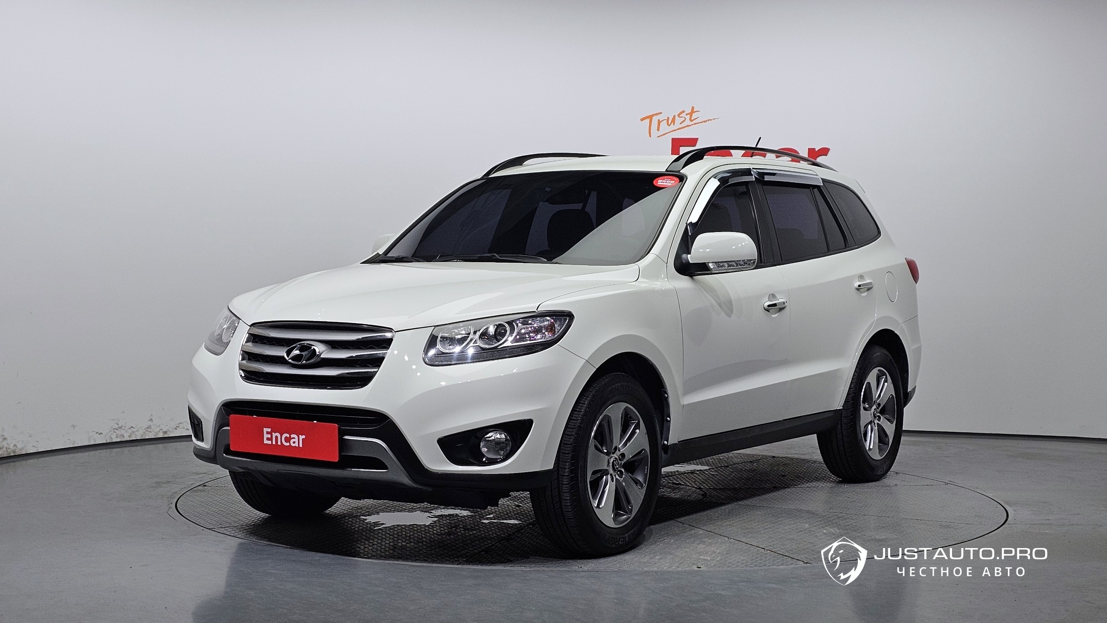 Автомобиль Hyundai Santafe