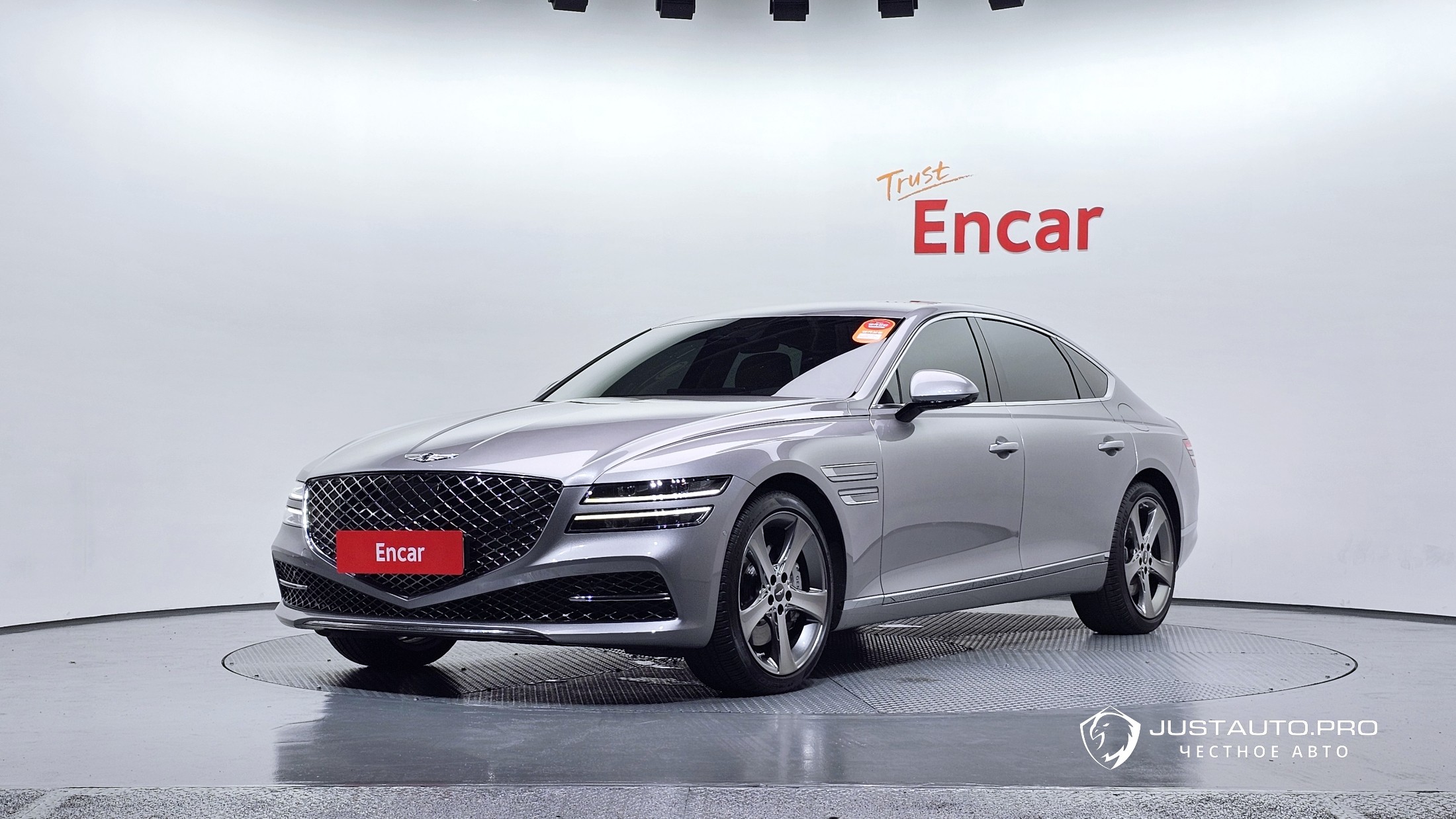 Автомобиль Genesis G80