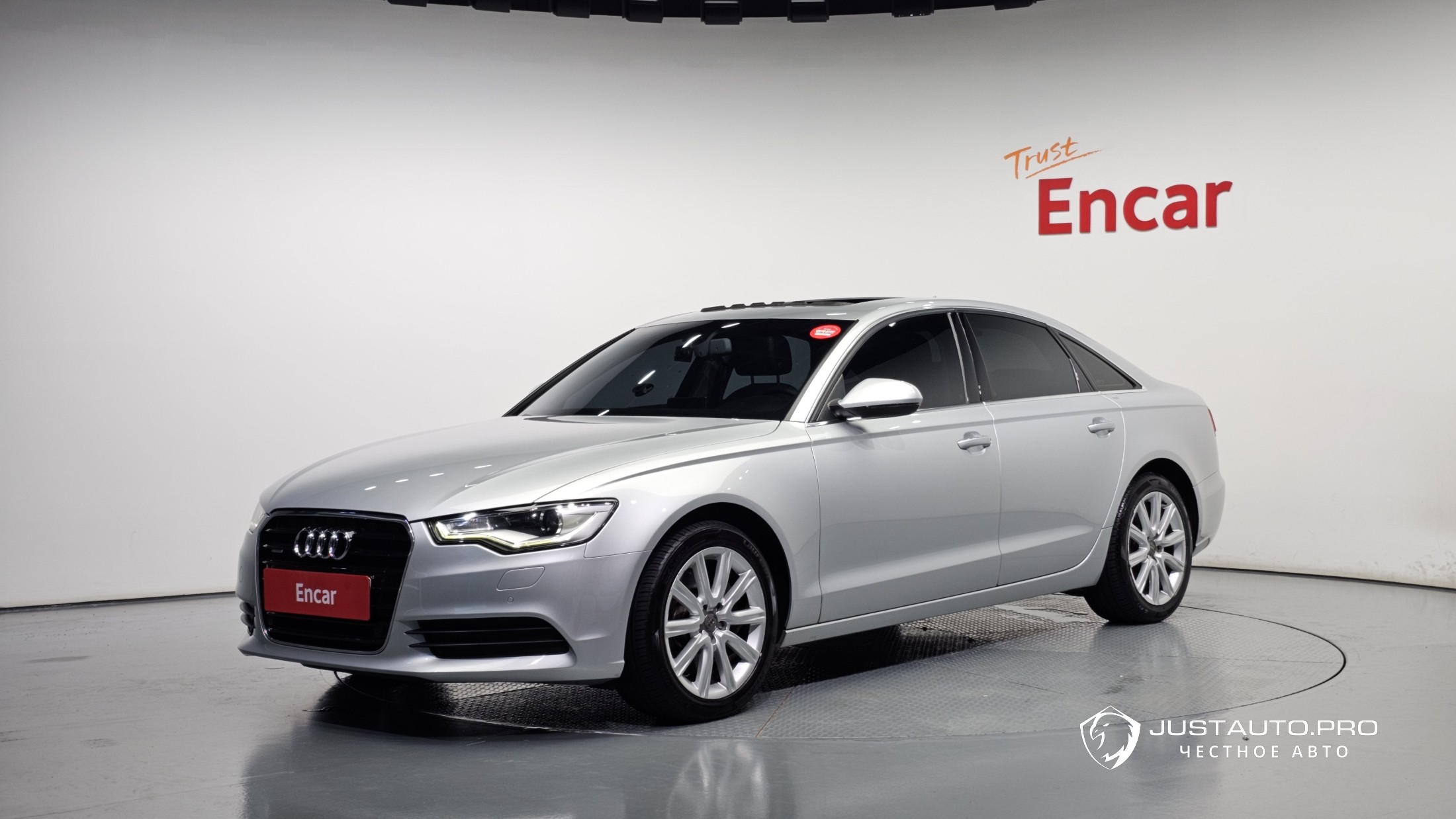 Автомобиль Audi A6