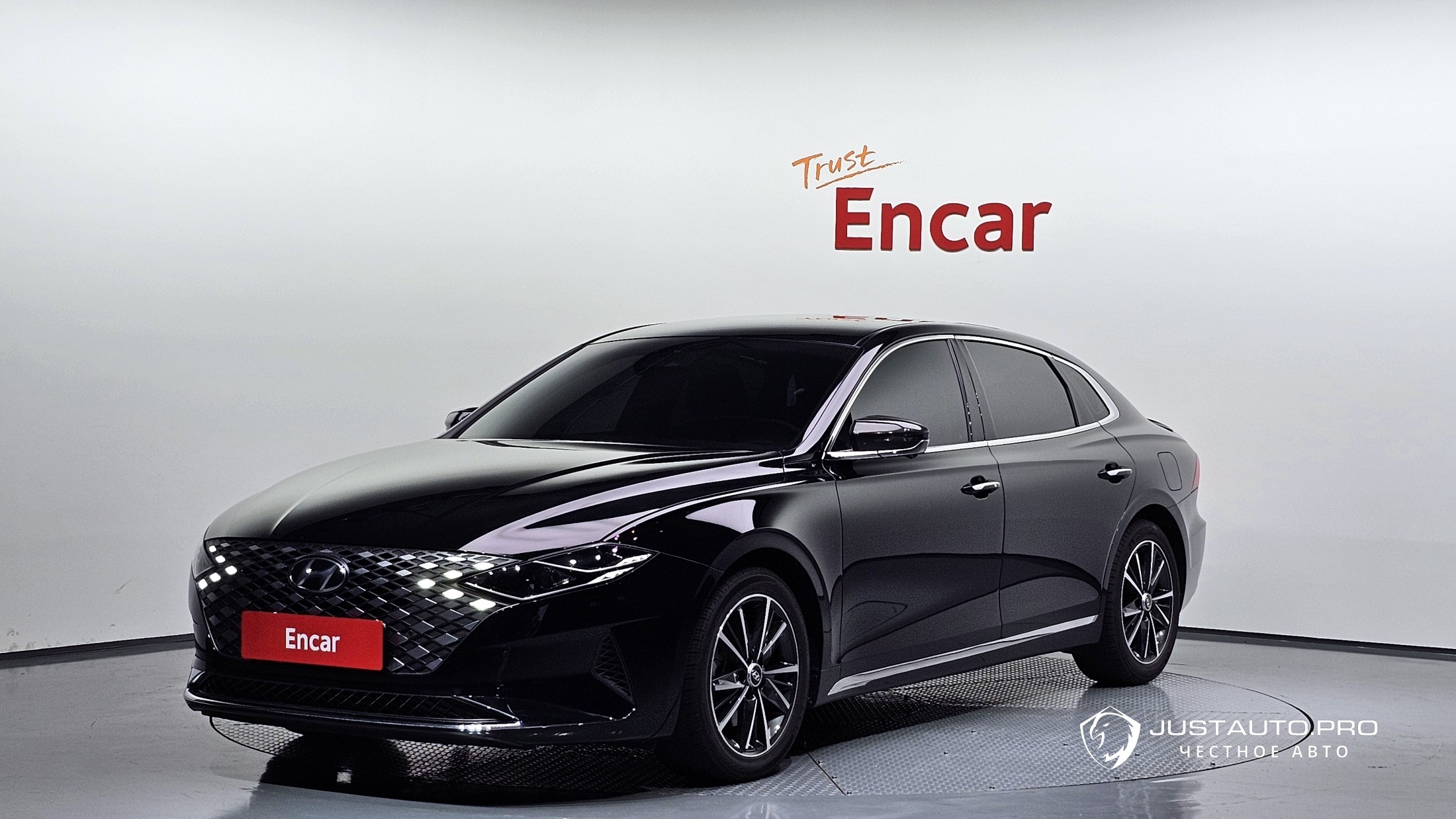 Автомобиль Hyundai Grandeur