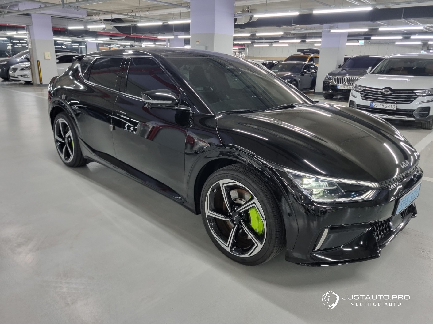Автомобиль Kia EV6