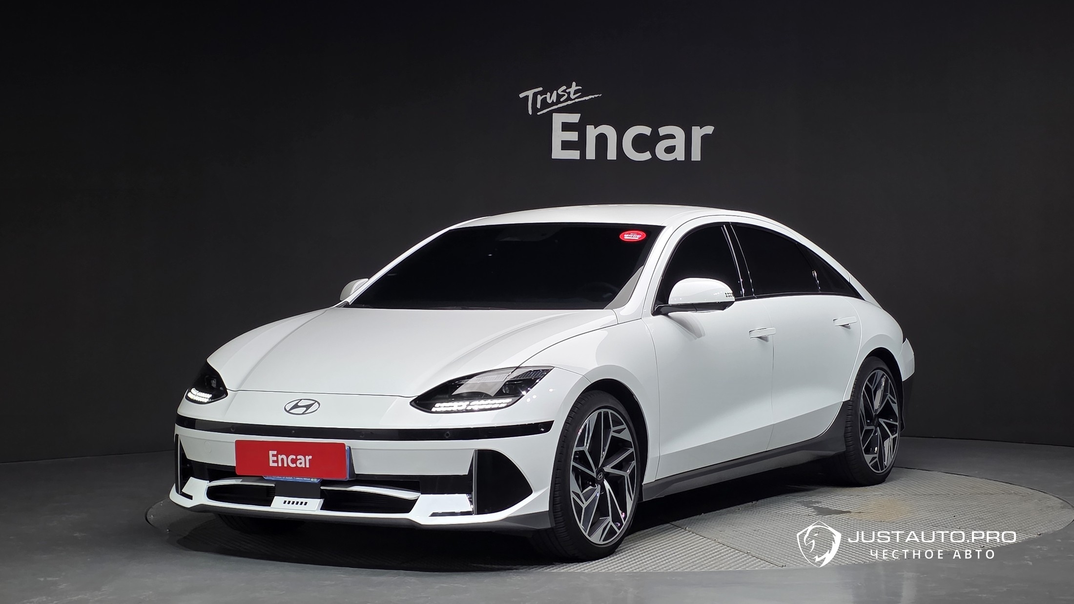 Автомобиль Hyundai Ioniq6