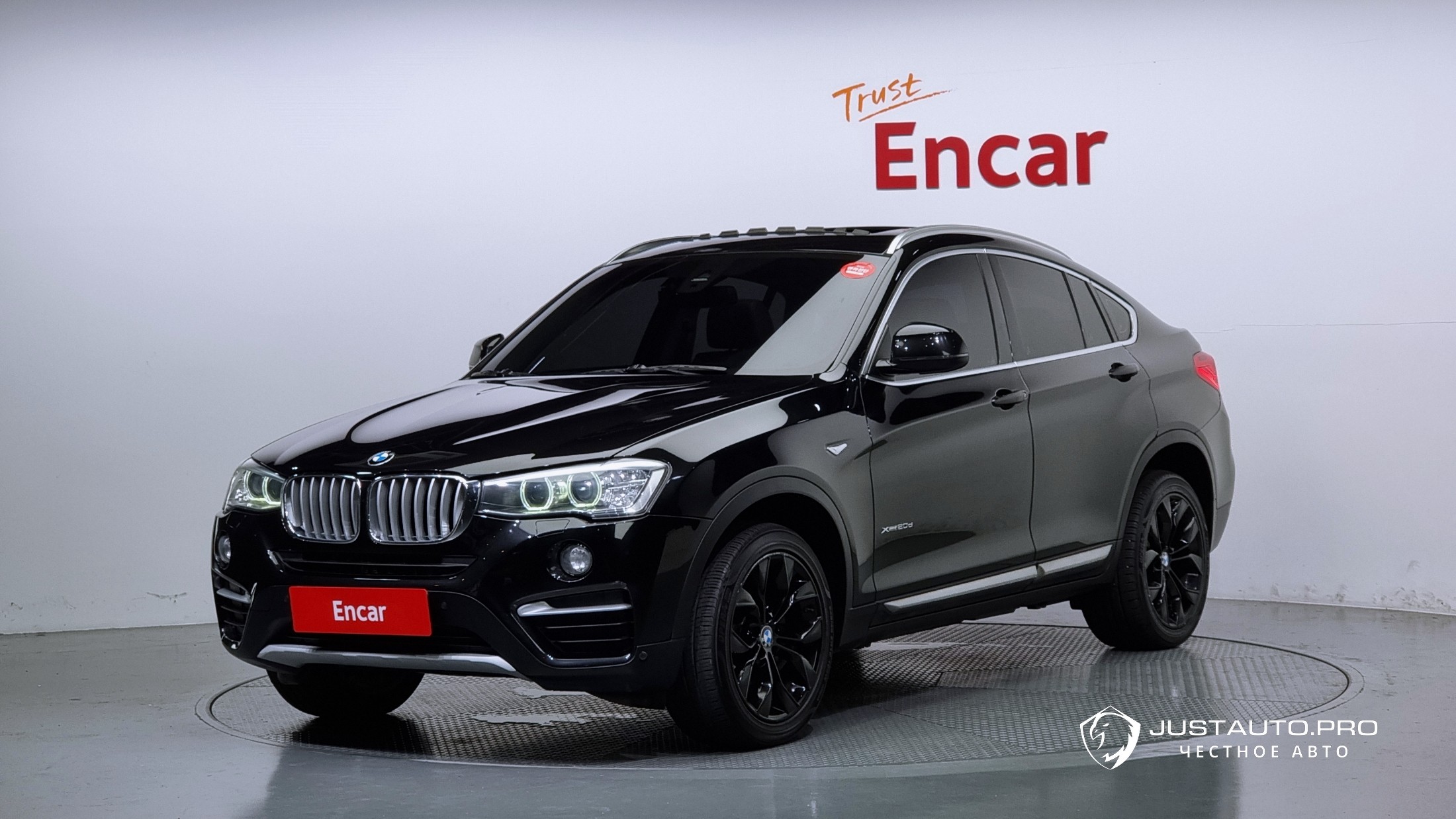 Автомобиль BMW X4