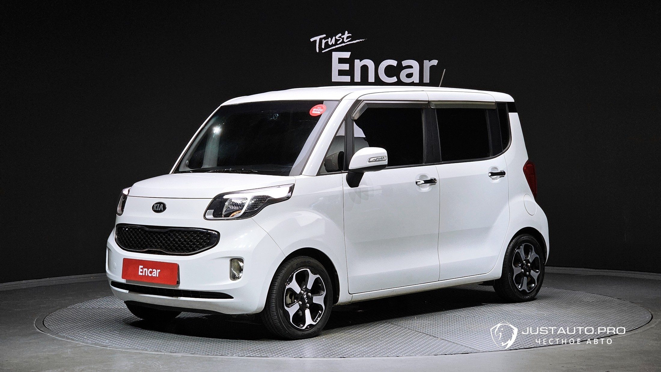 Автомобиль Kia RAY