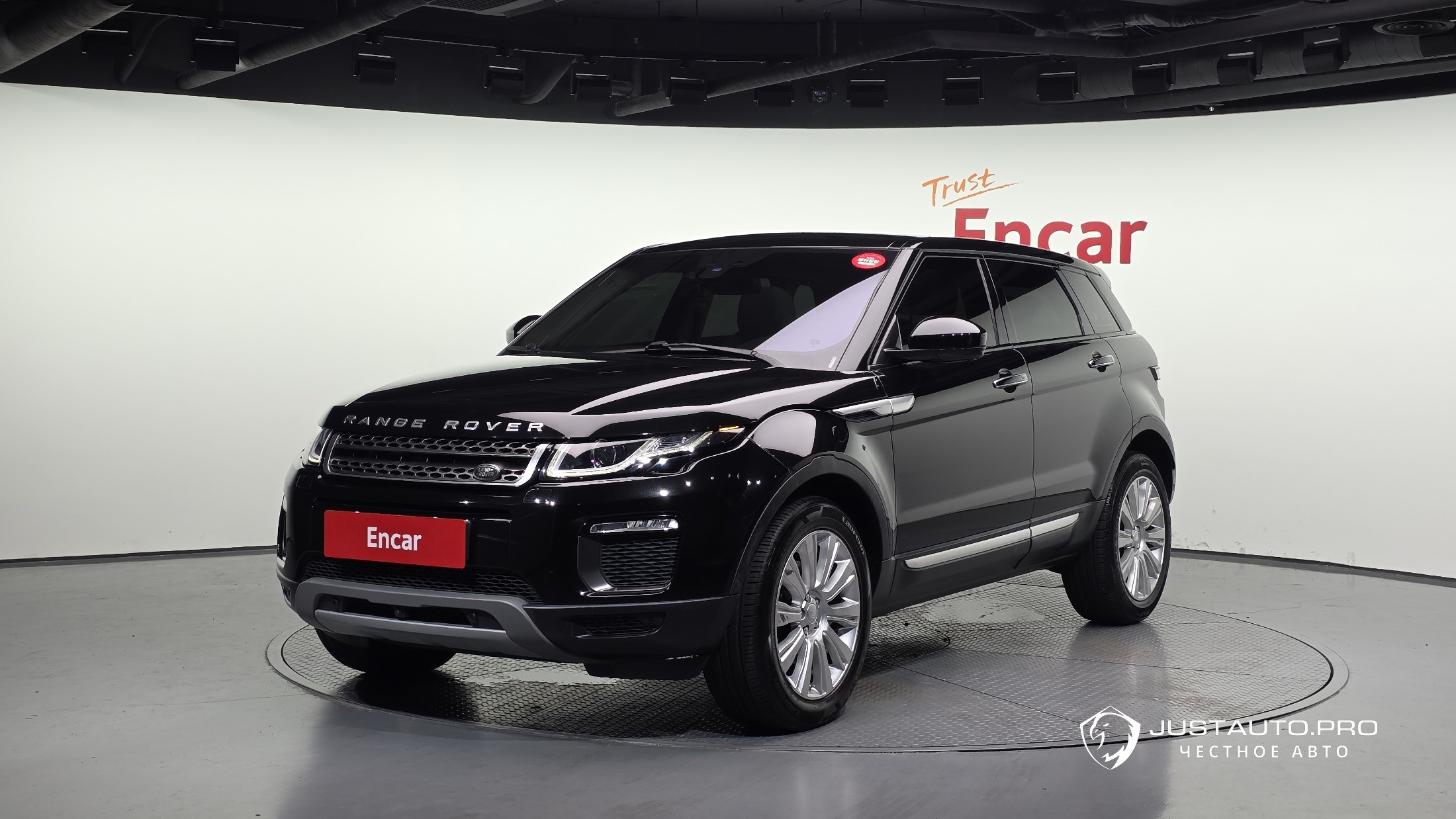 Автомобиль Land Rover Range Rover Evoque
