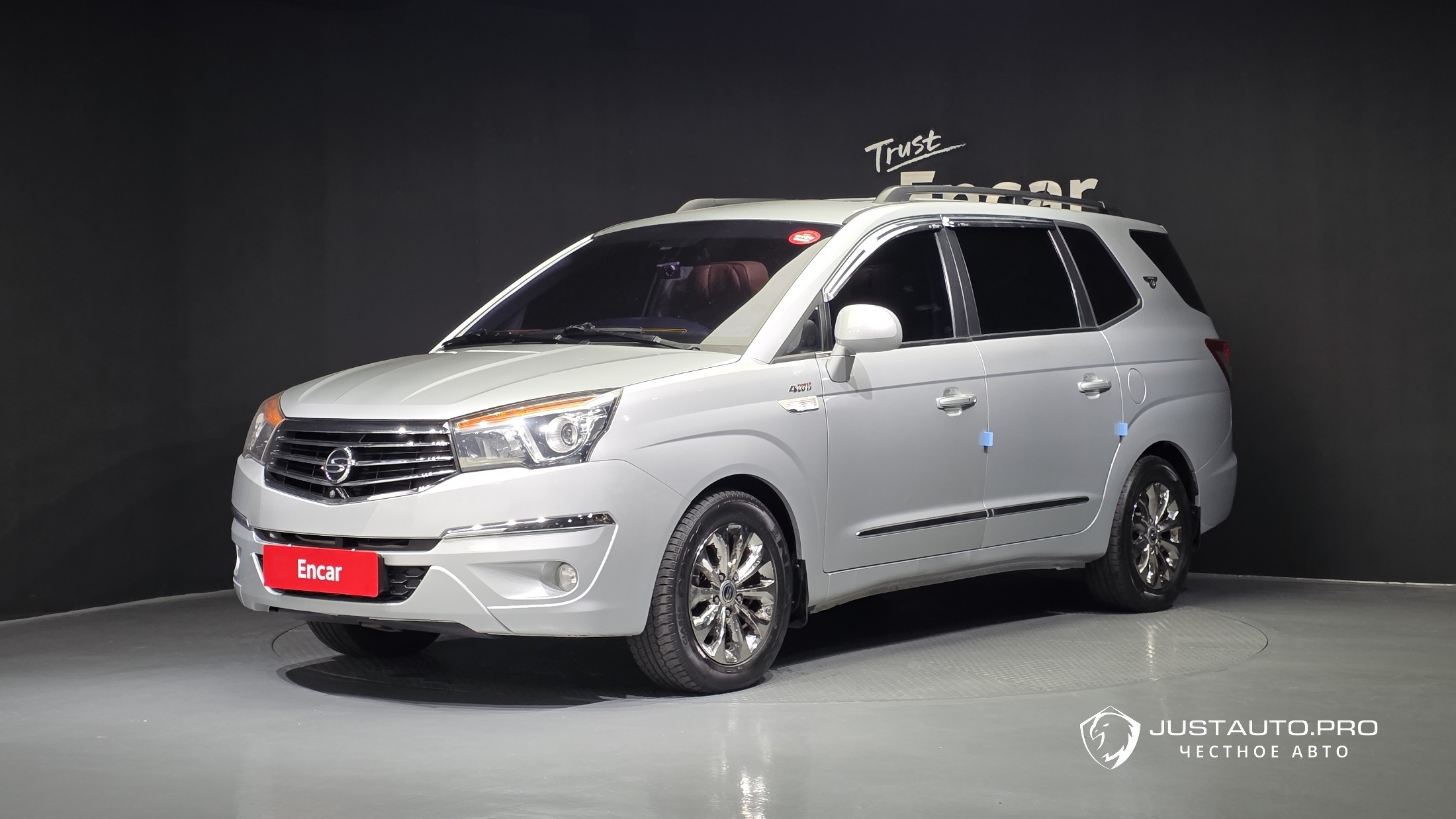 Автомобиль KG_Mobility_Ssangyong KORANDO