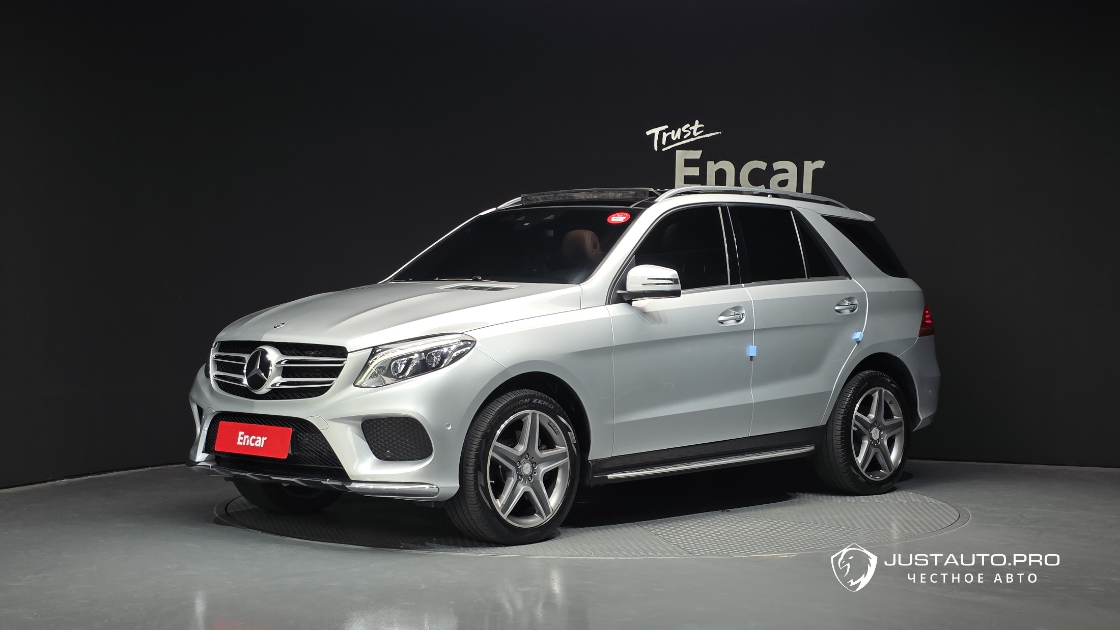 Автомобиль Mercedes-Benz GLE-Class