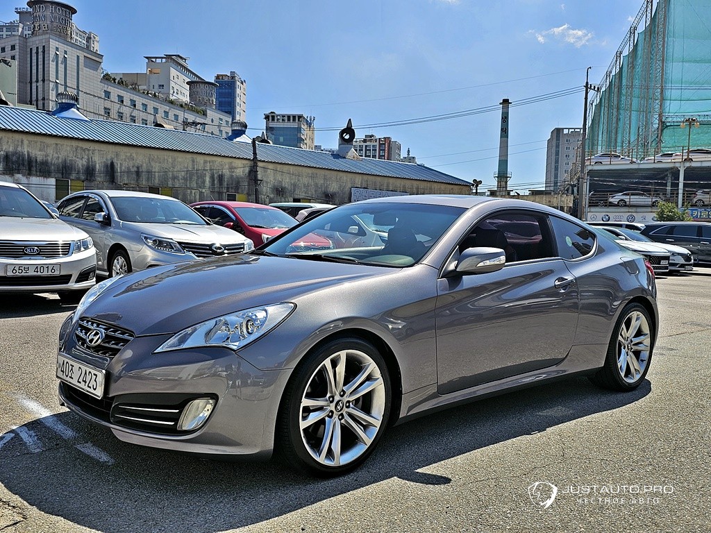 Автомобиль Hyundai Genesis
