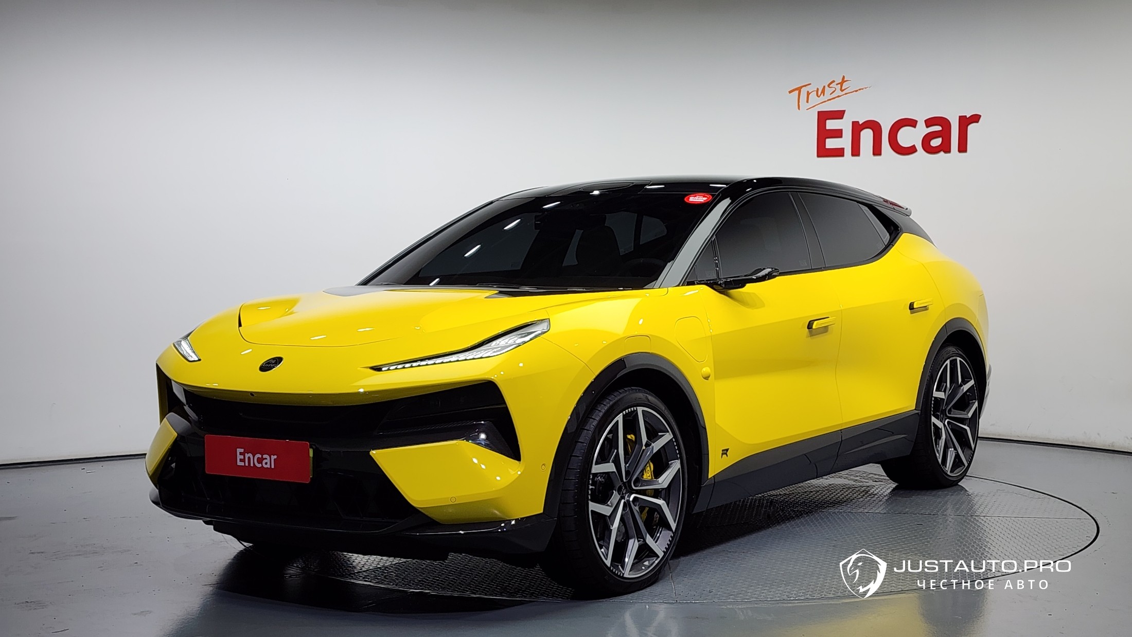 Автомобиль Lotus Eletre