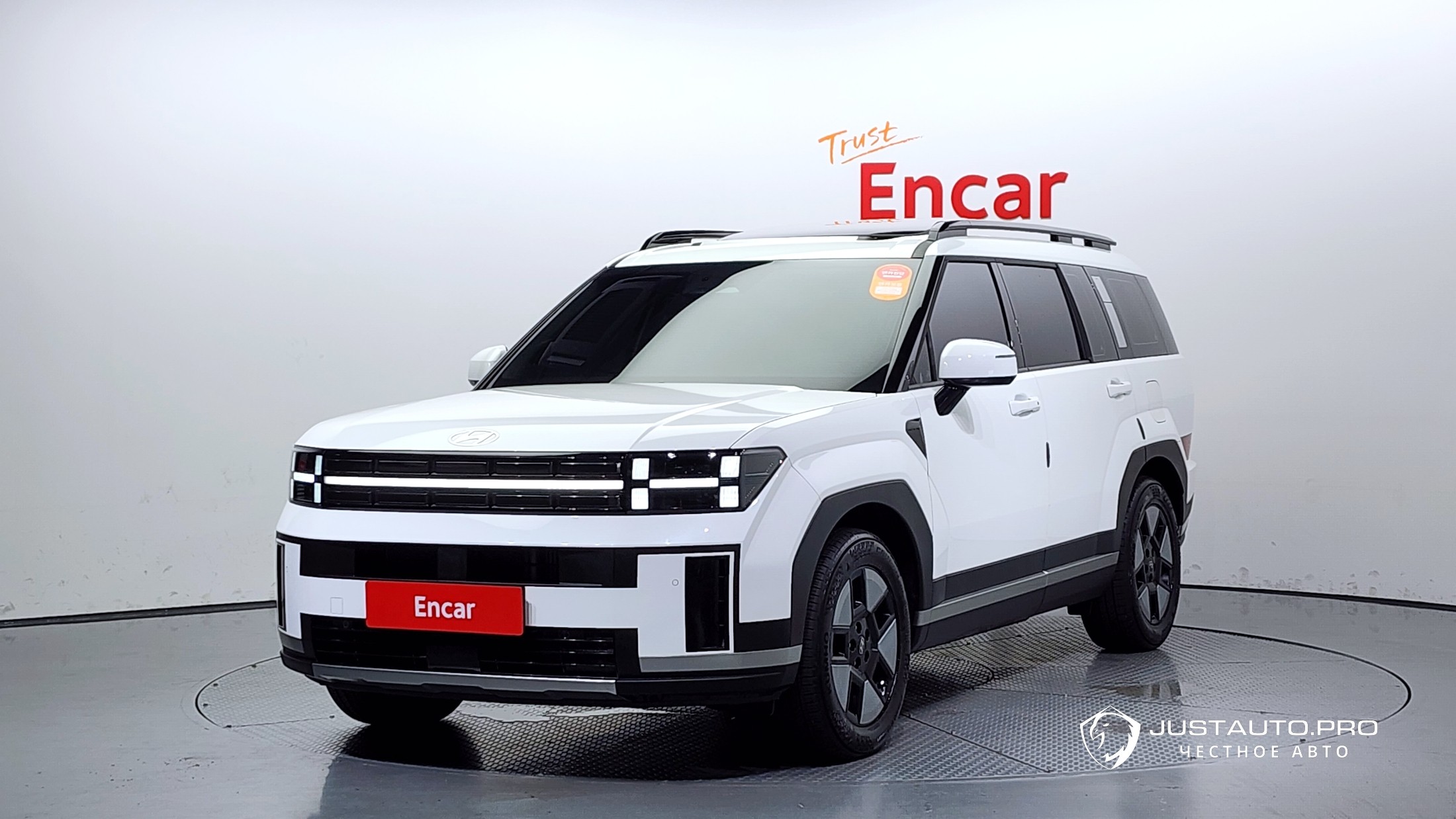 Автомобиль Hyundai Santafe