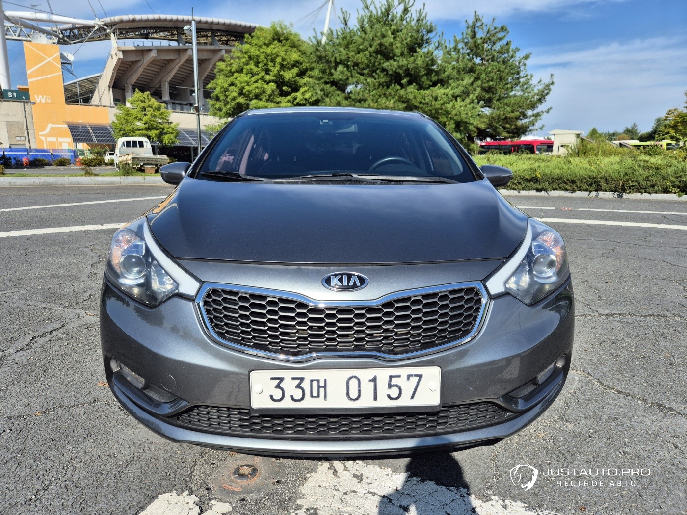 Автомобиль Kia K3