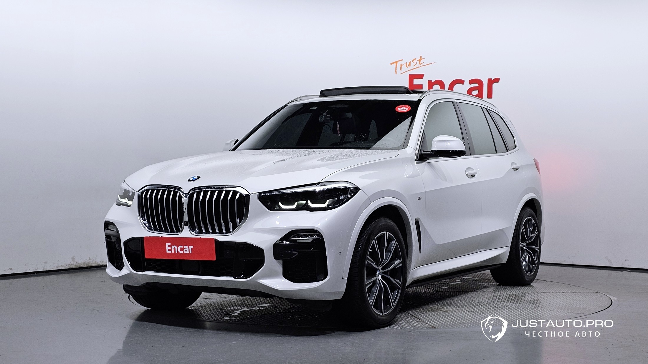 Автомобиль BMW X5