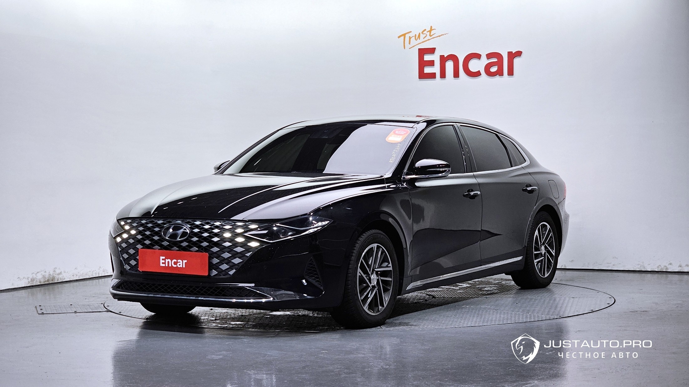 Автомобиль Hyundai Grandeur