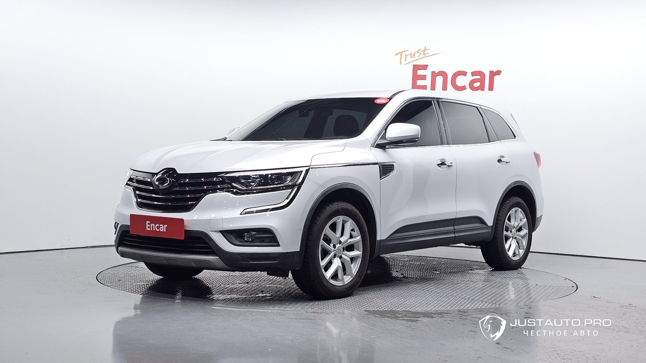 Автомобиль Renault-KoreaSamsung QM6