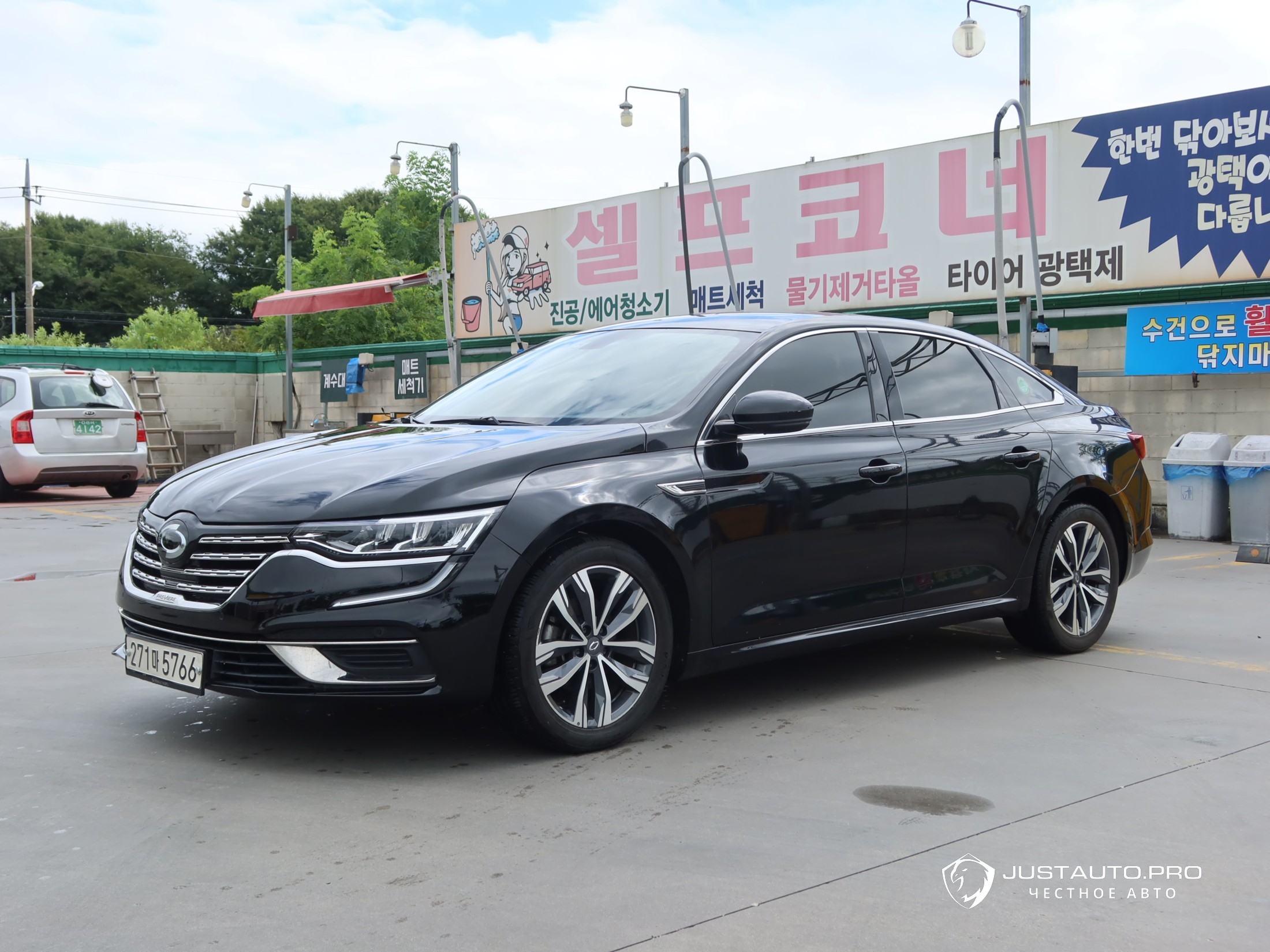 Автомобиль Renault-KoreaSamsung SM6