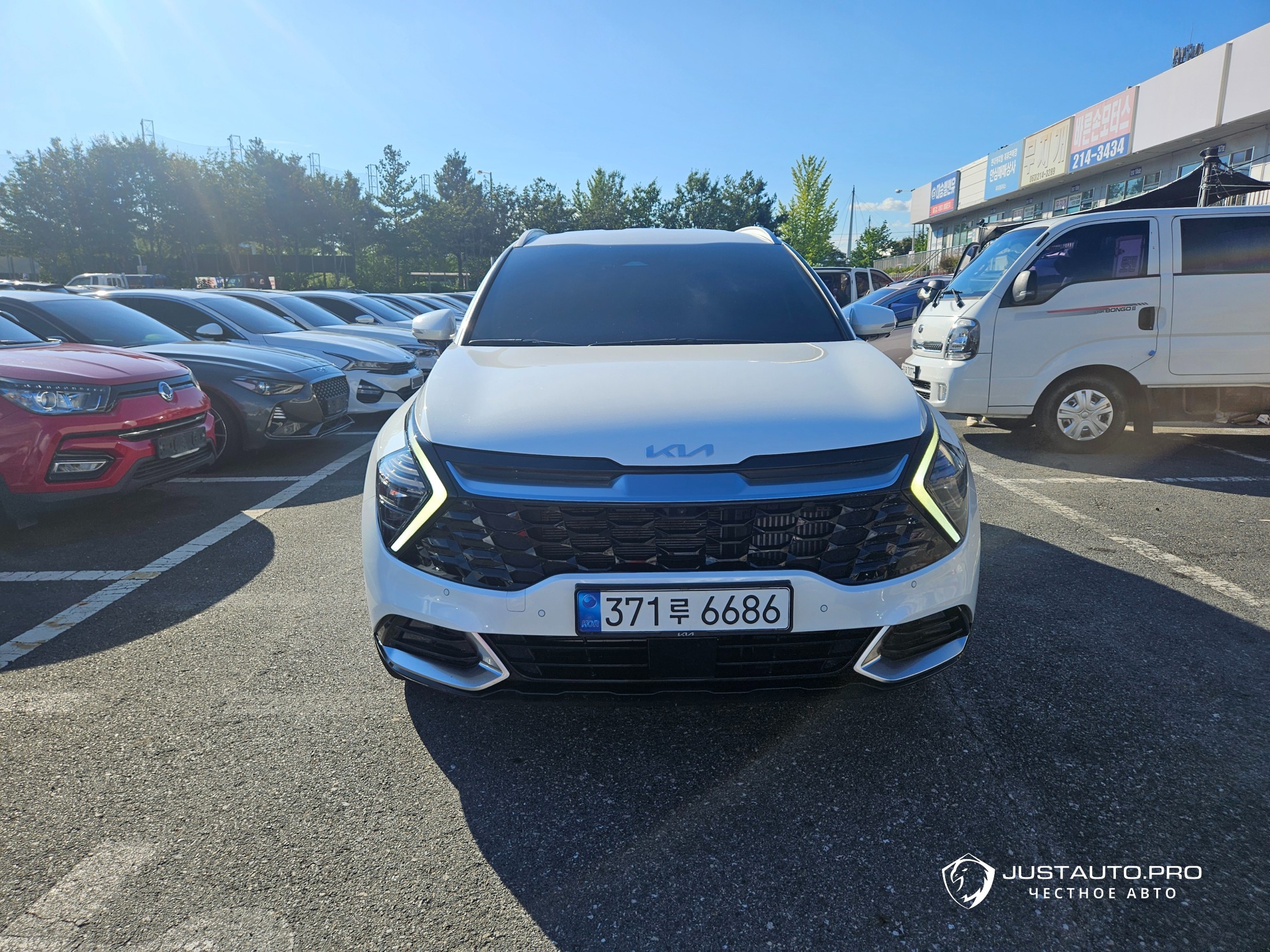 Автомобиль Kia Sportage