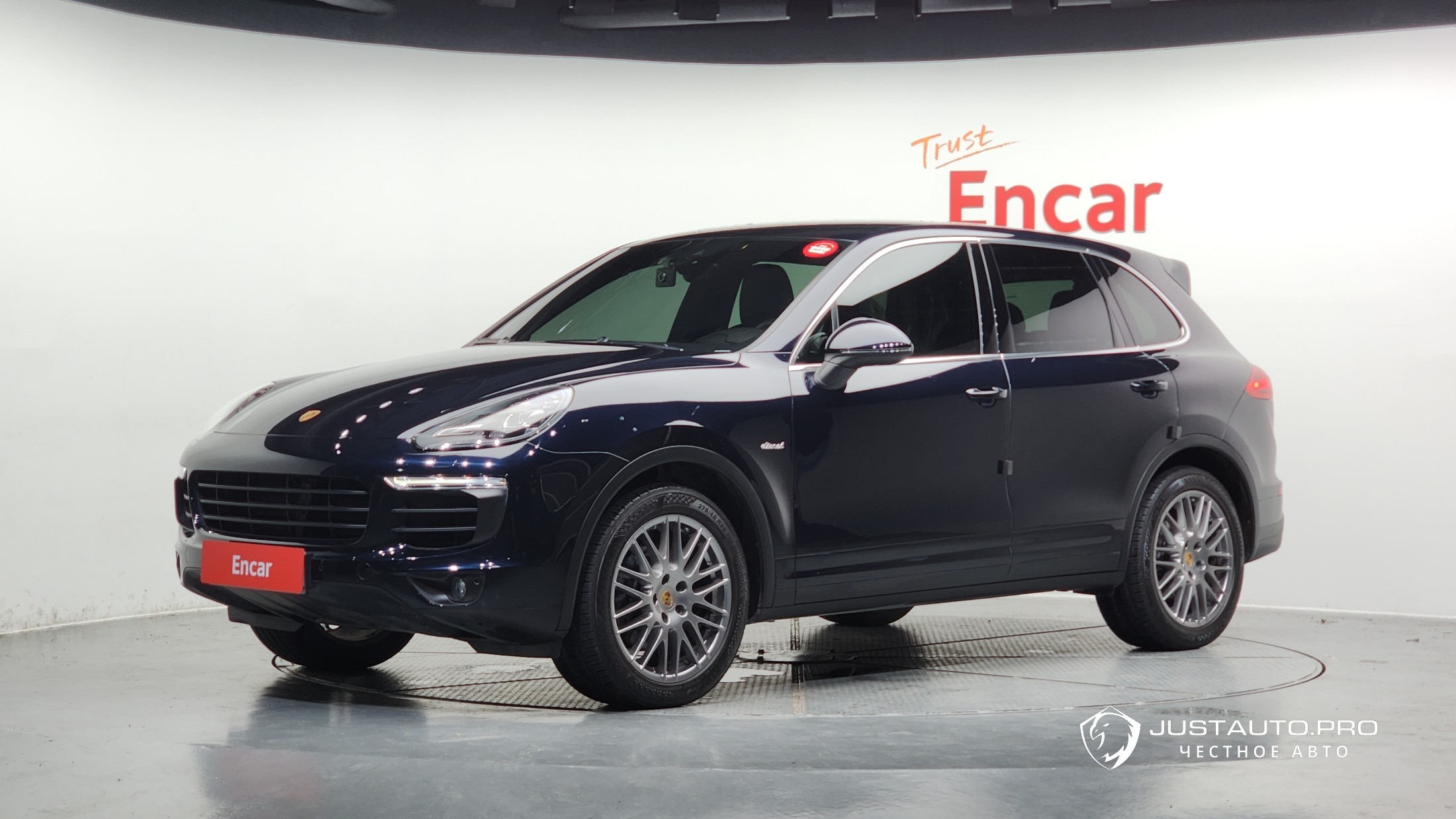 Автомобиль Porsche Cayenne