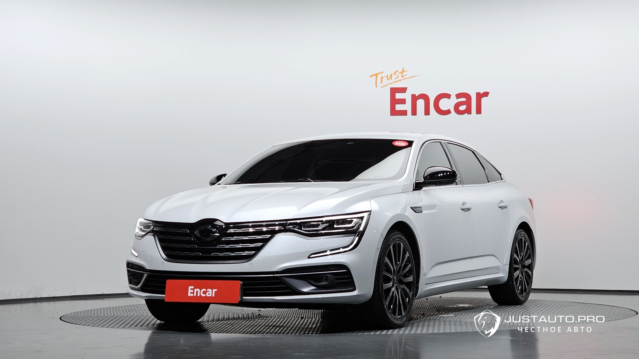 Автомобиль Renault-KoreaSamsung SM6
