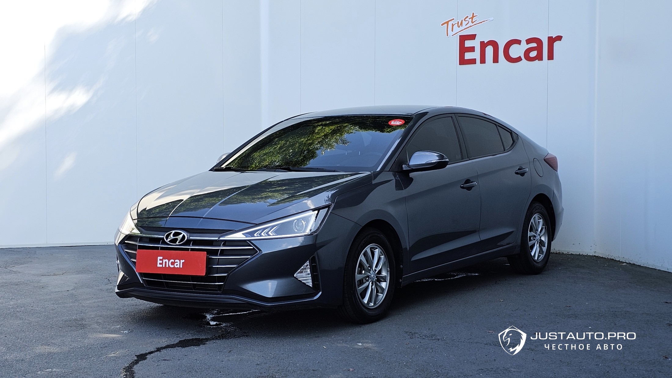 Автомобиль Hyundai AVANTE