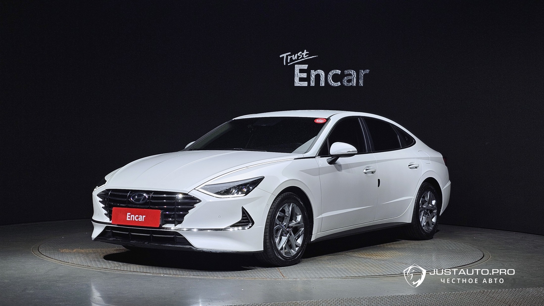 Автомобиль Hyundai Sonata