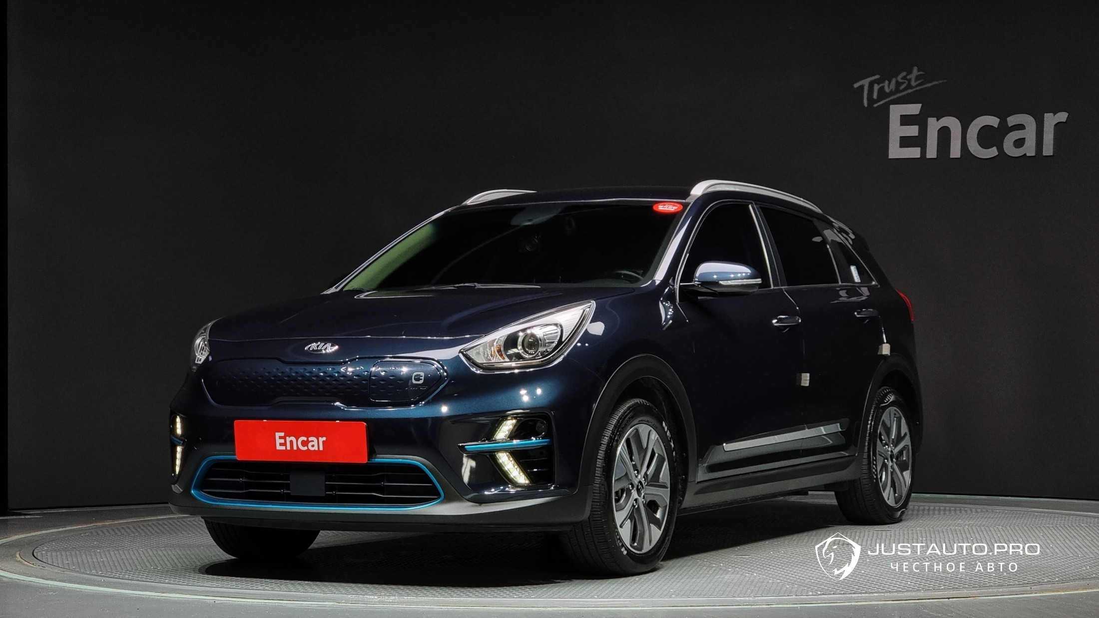 Автомобиль Kia Niro