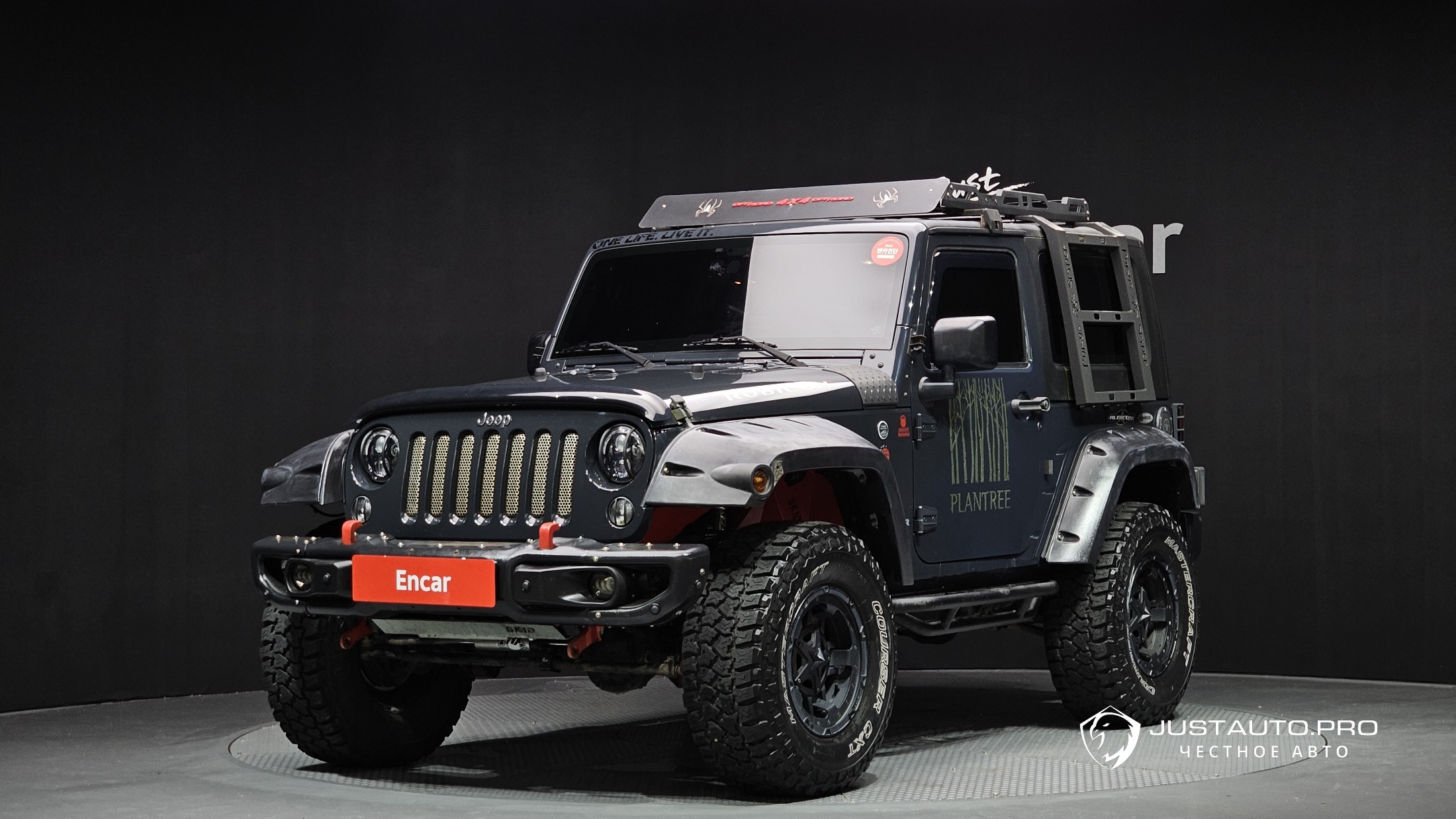 Автомобиль Jeep Wrangler